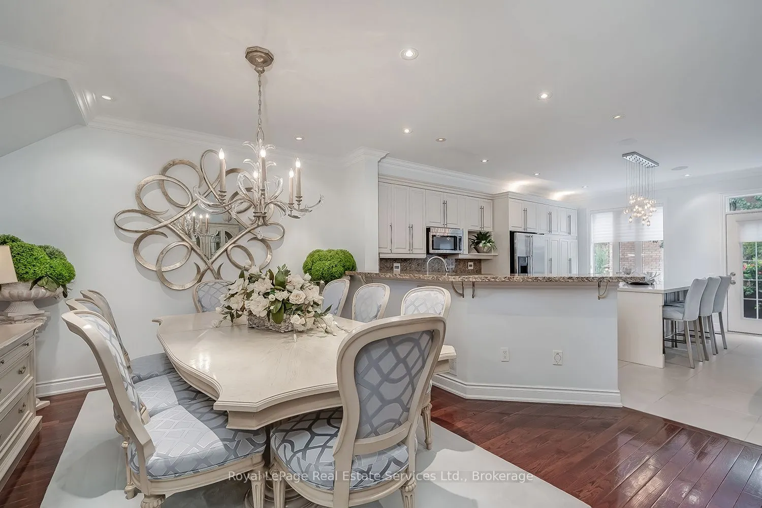 207 Tawny Crescent