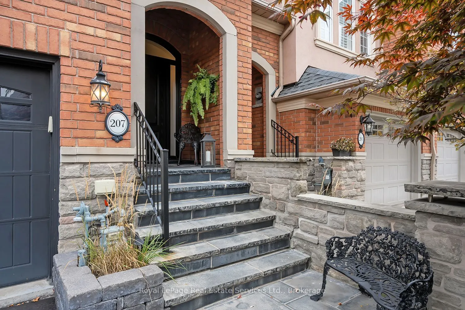 207 Tawny Crescent