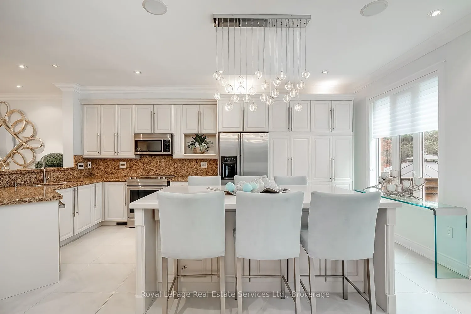 207 Tawny Crescent