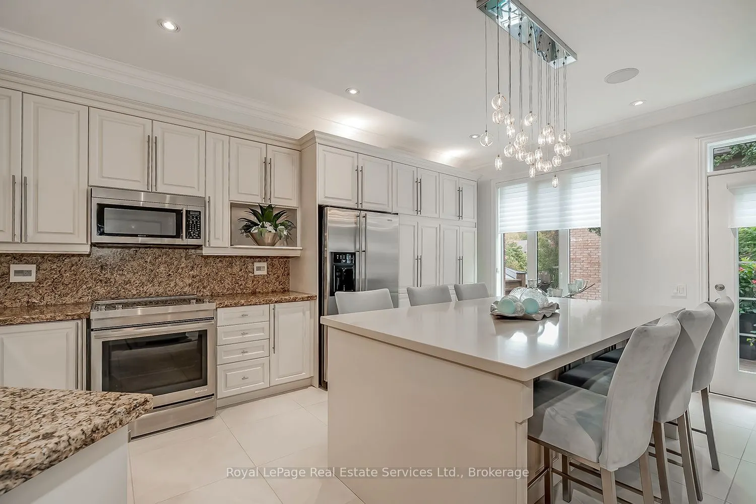 207 Tawny Crescent