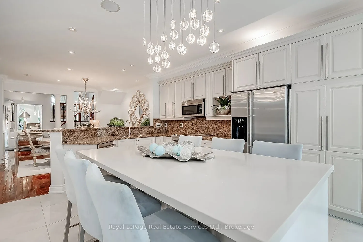 207 Tawny Crescent