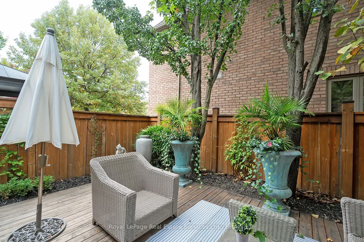 207 Tawny Crescent