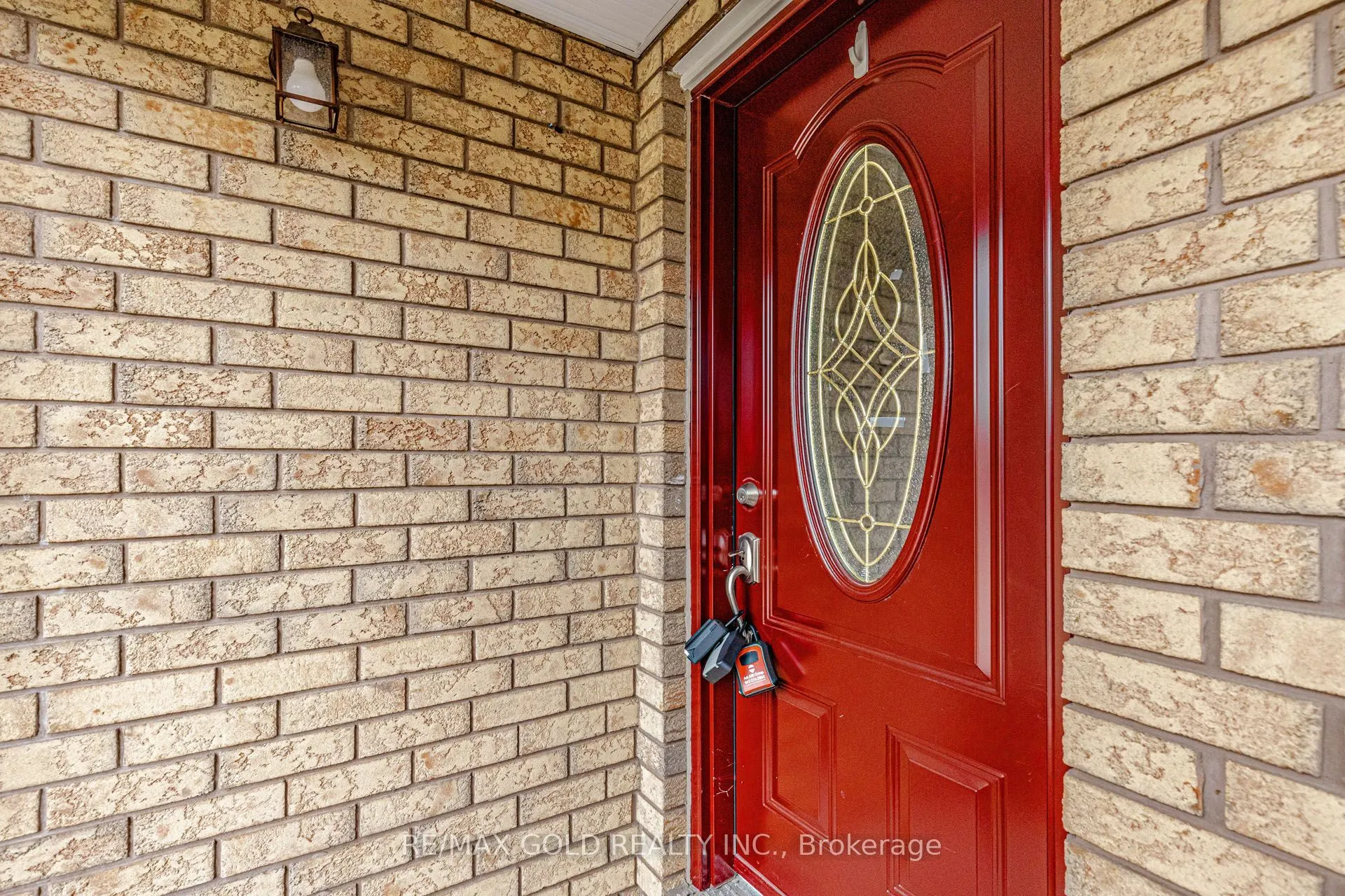 97 Hinchley Wood Grove