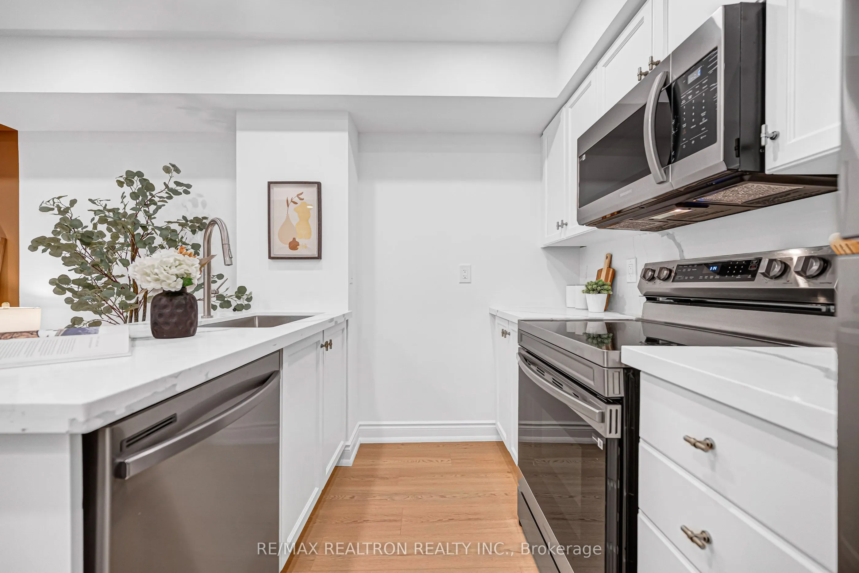 50 Joe Shuster Way #205