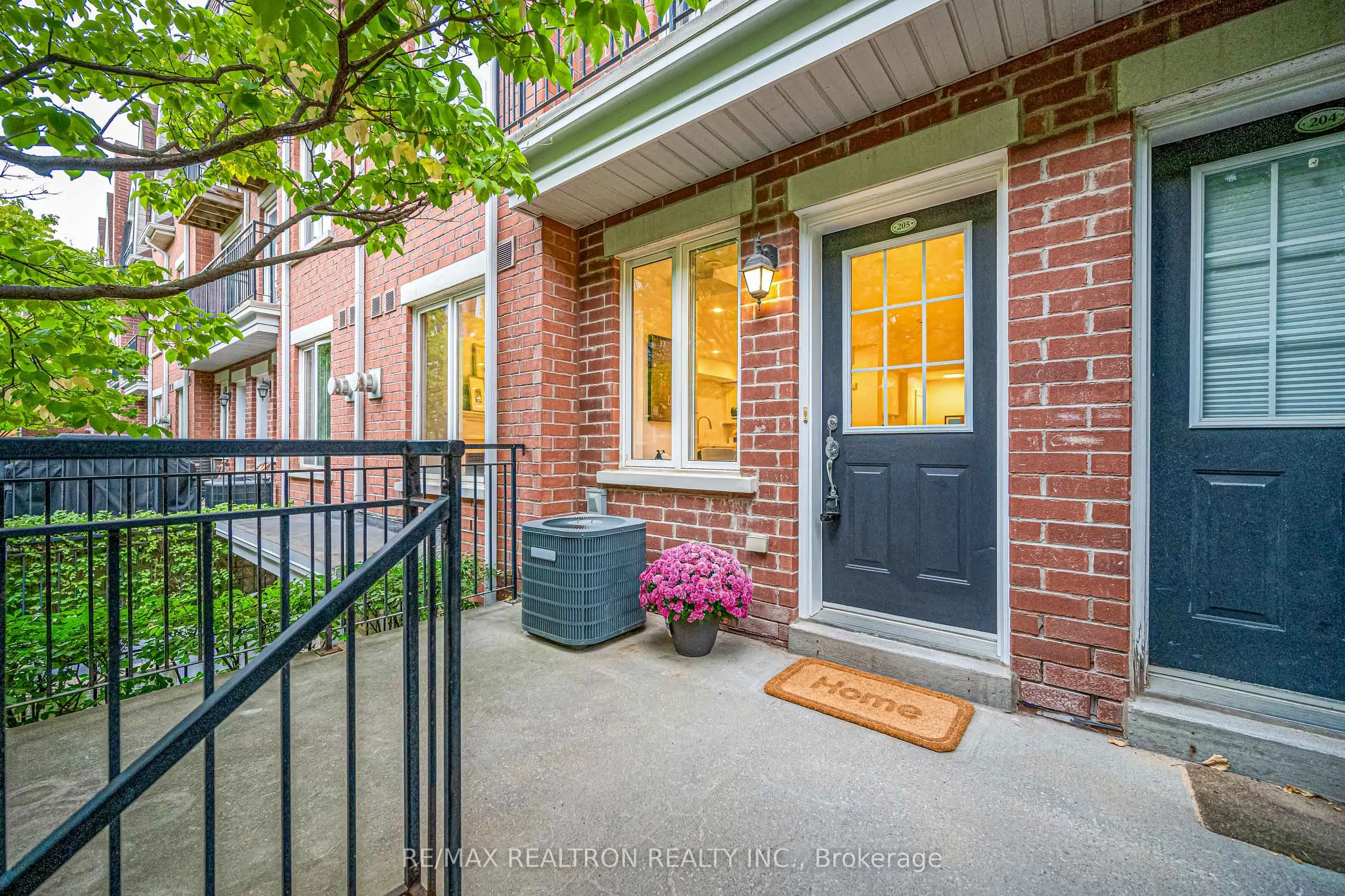 50 Joe Shuster Way #205