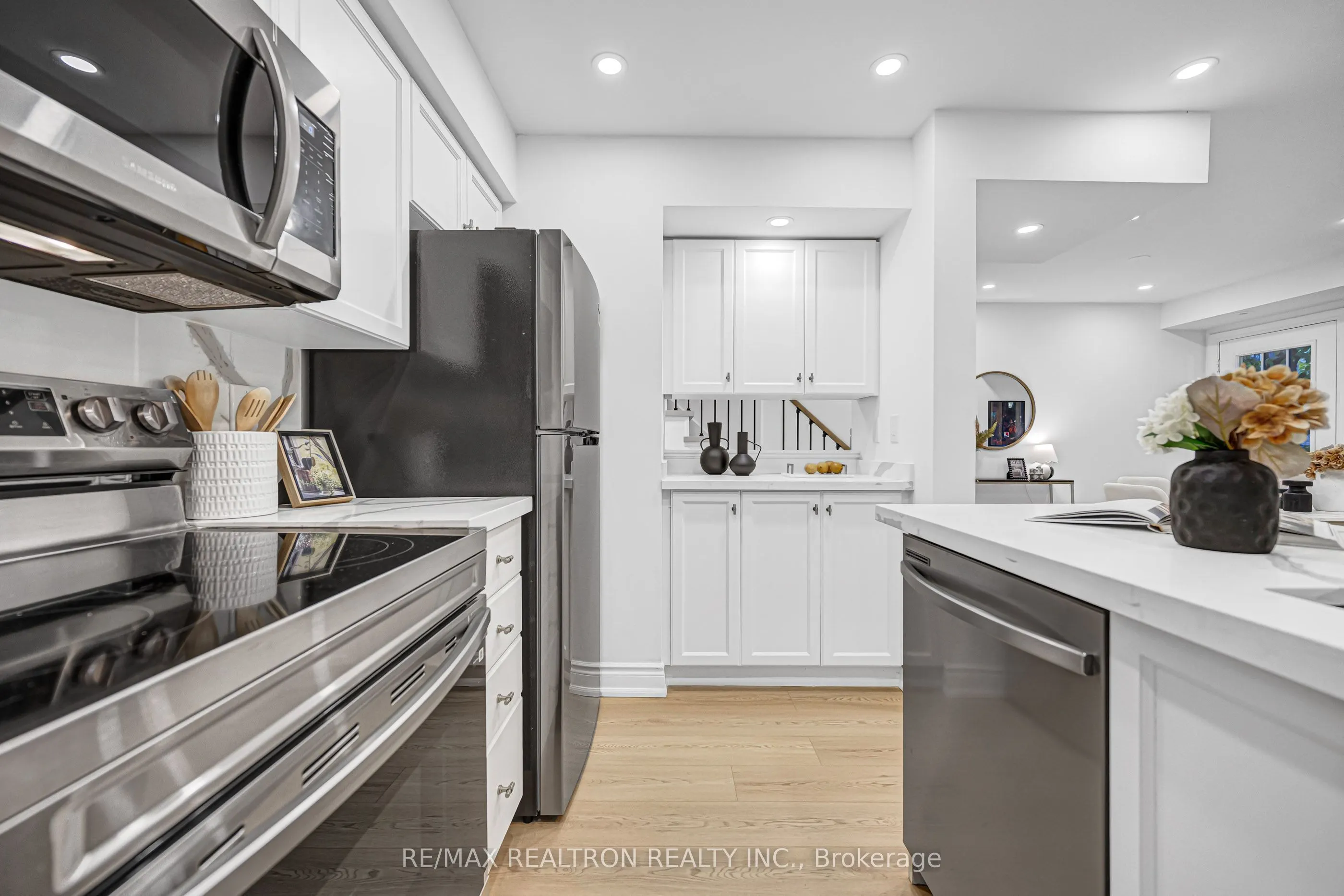 50 Joe Shuster Way #205