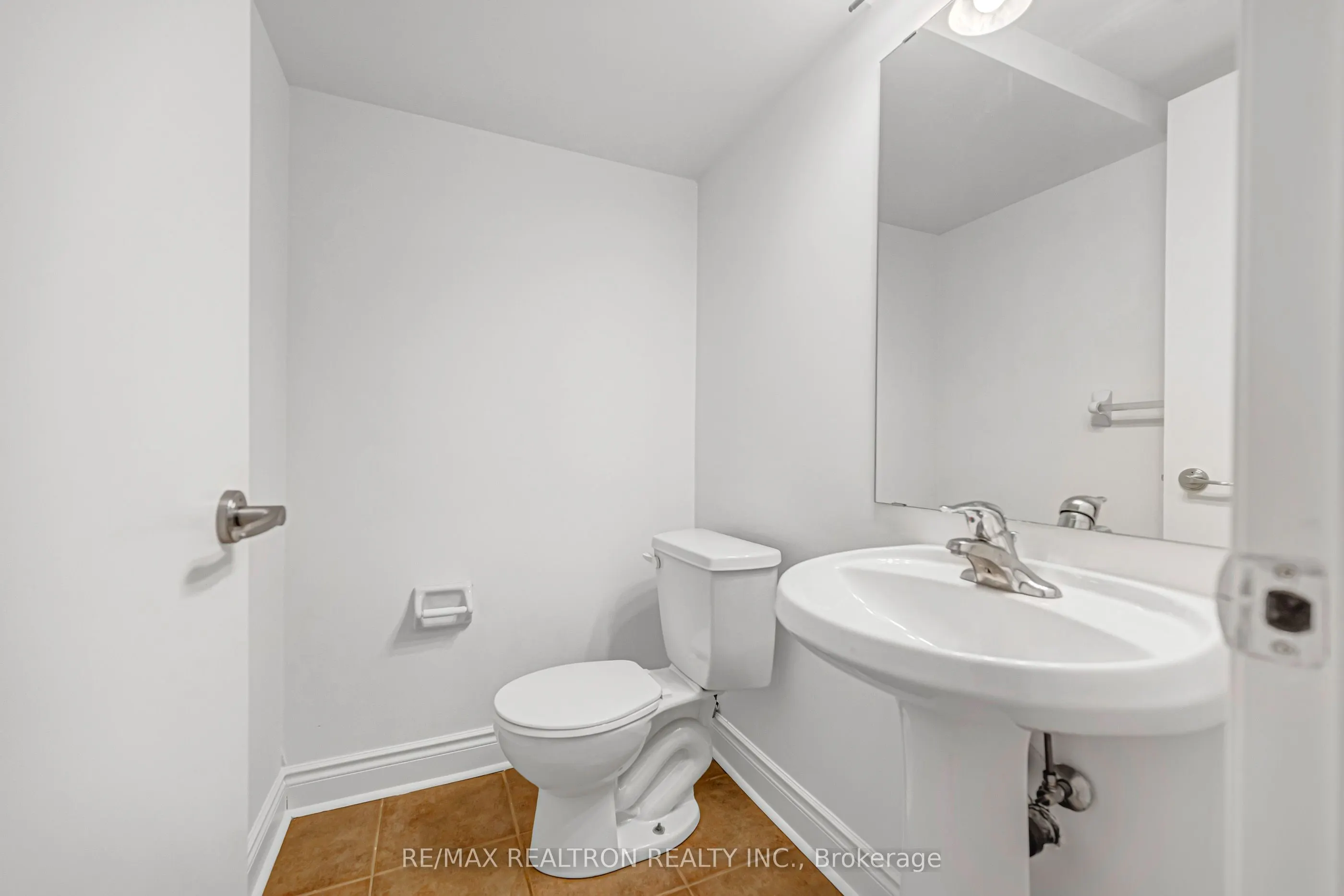 50 Joe Shuster Way #205