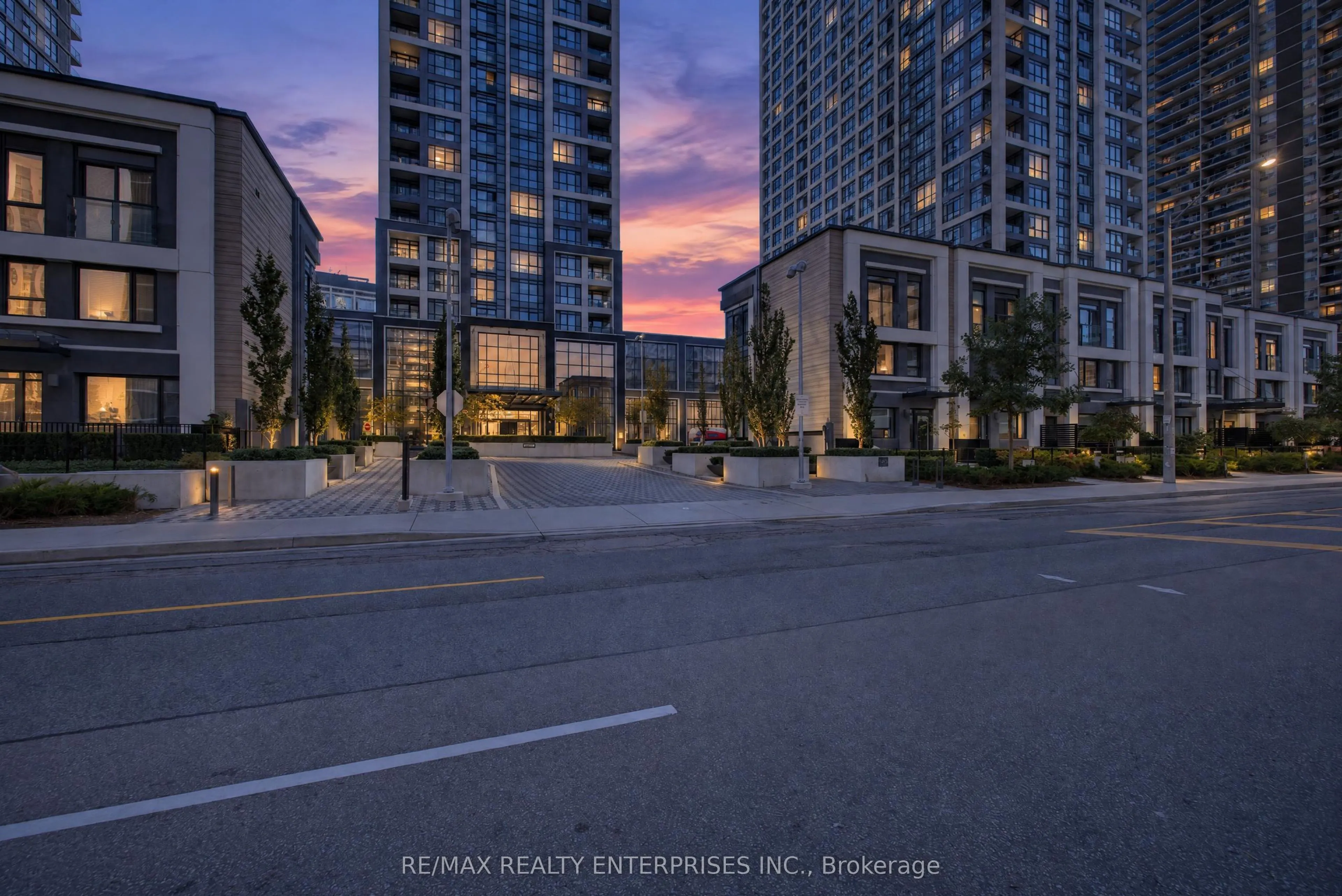 9 MABELLE Avenue #2818
