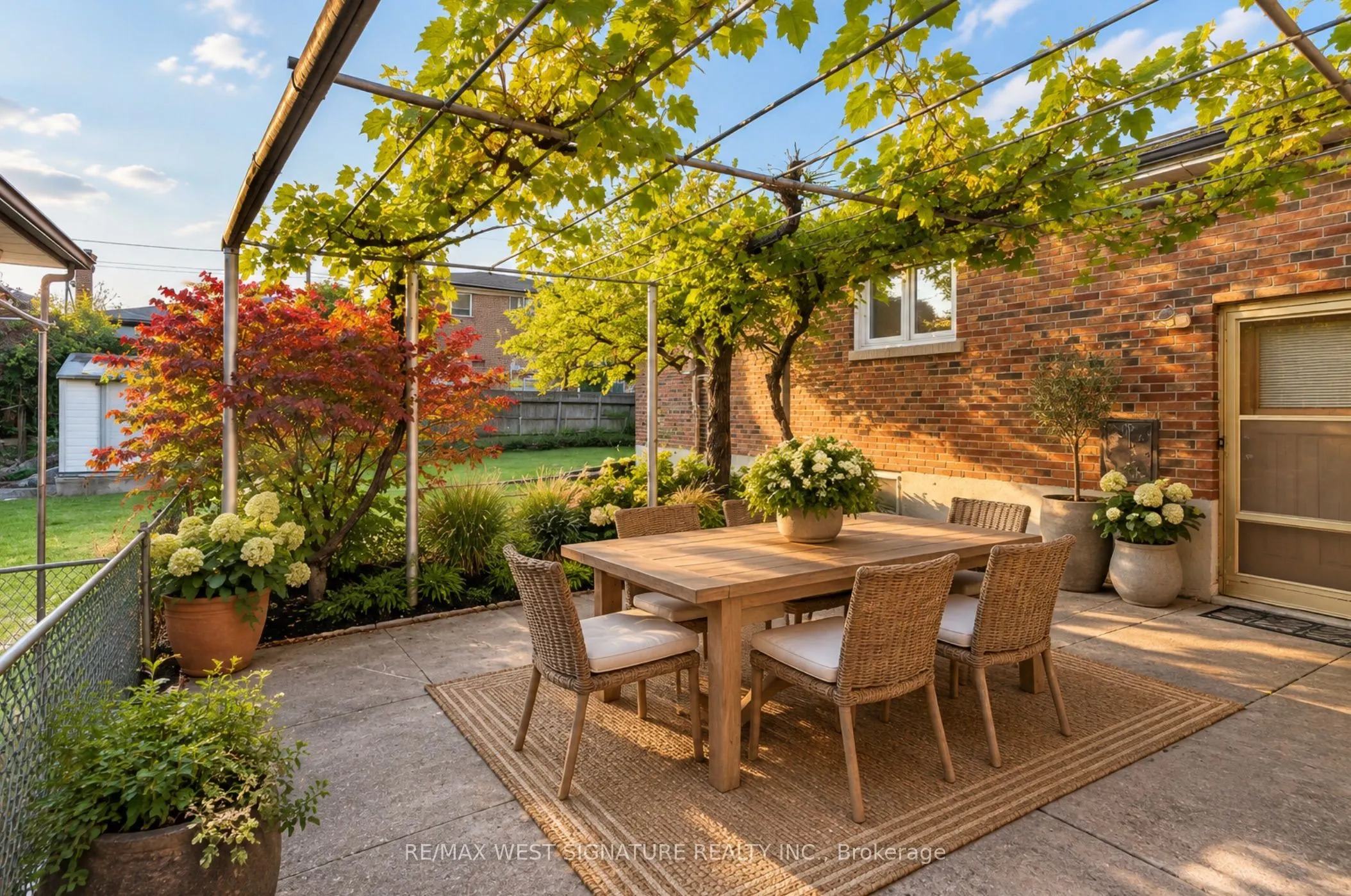 28 Bluehaven Crescent