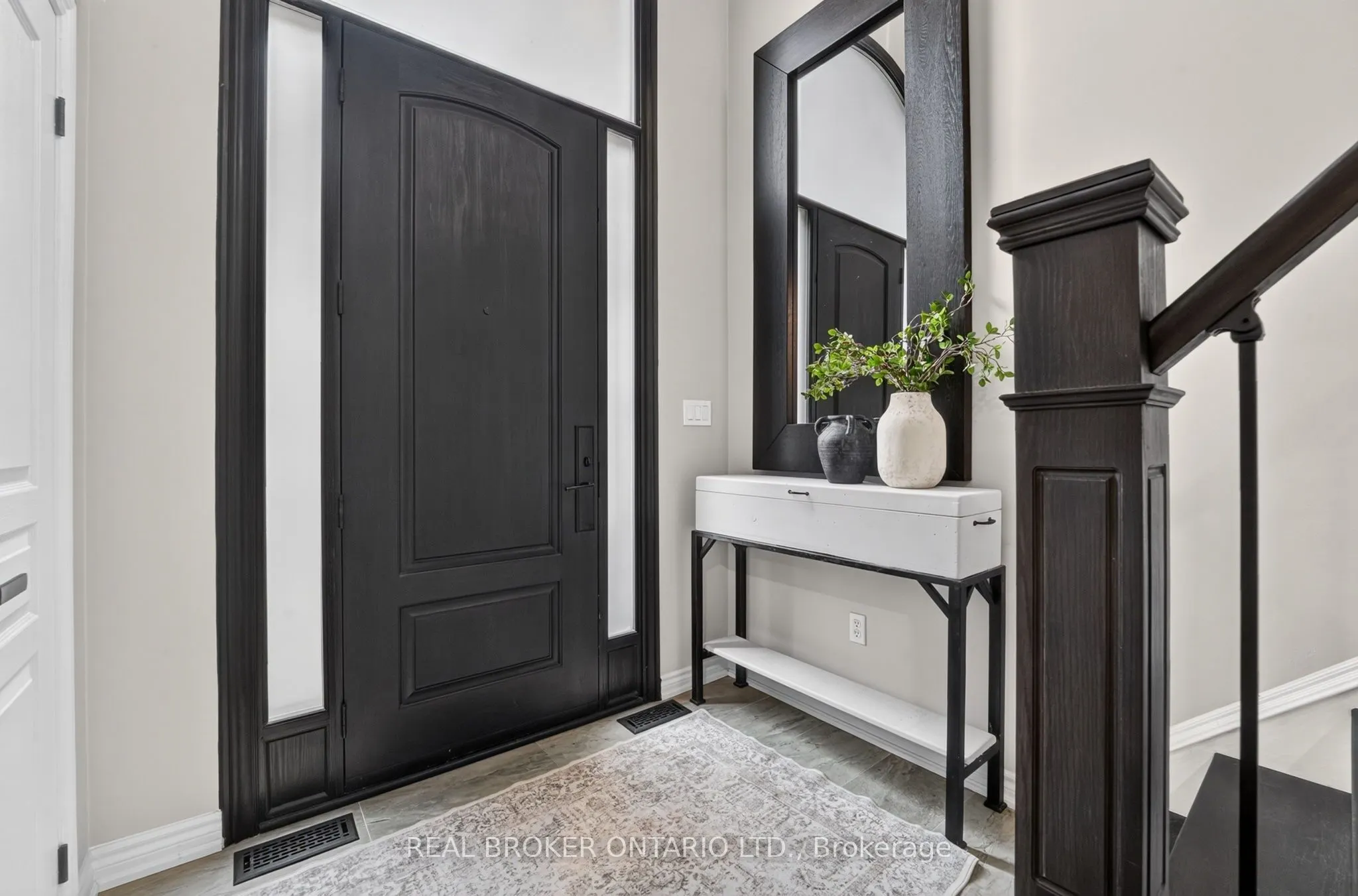 2243 Woodcrest Drive