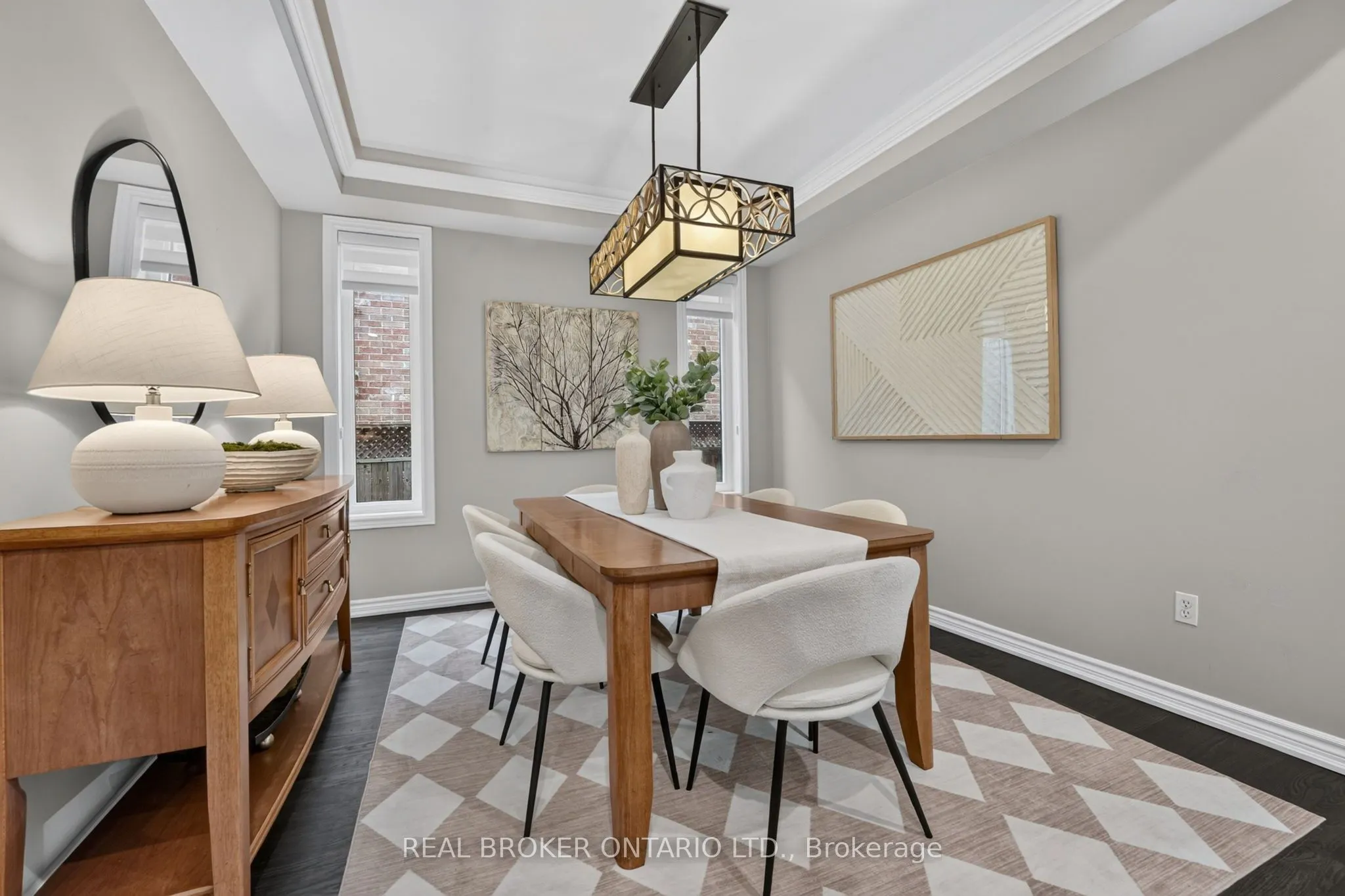 2243 Woodcrest Drive