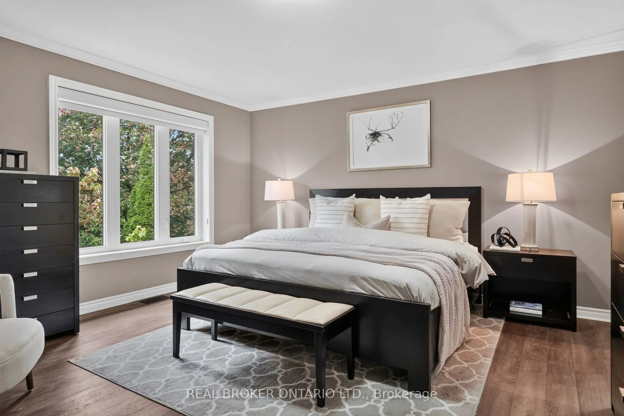 2243 Woodcrest Drive