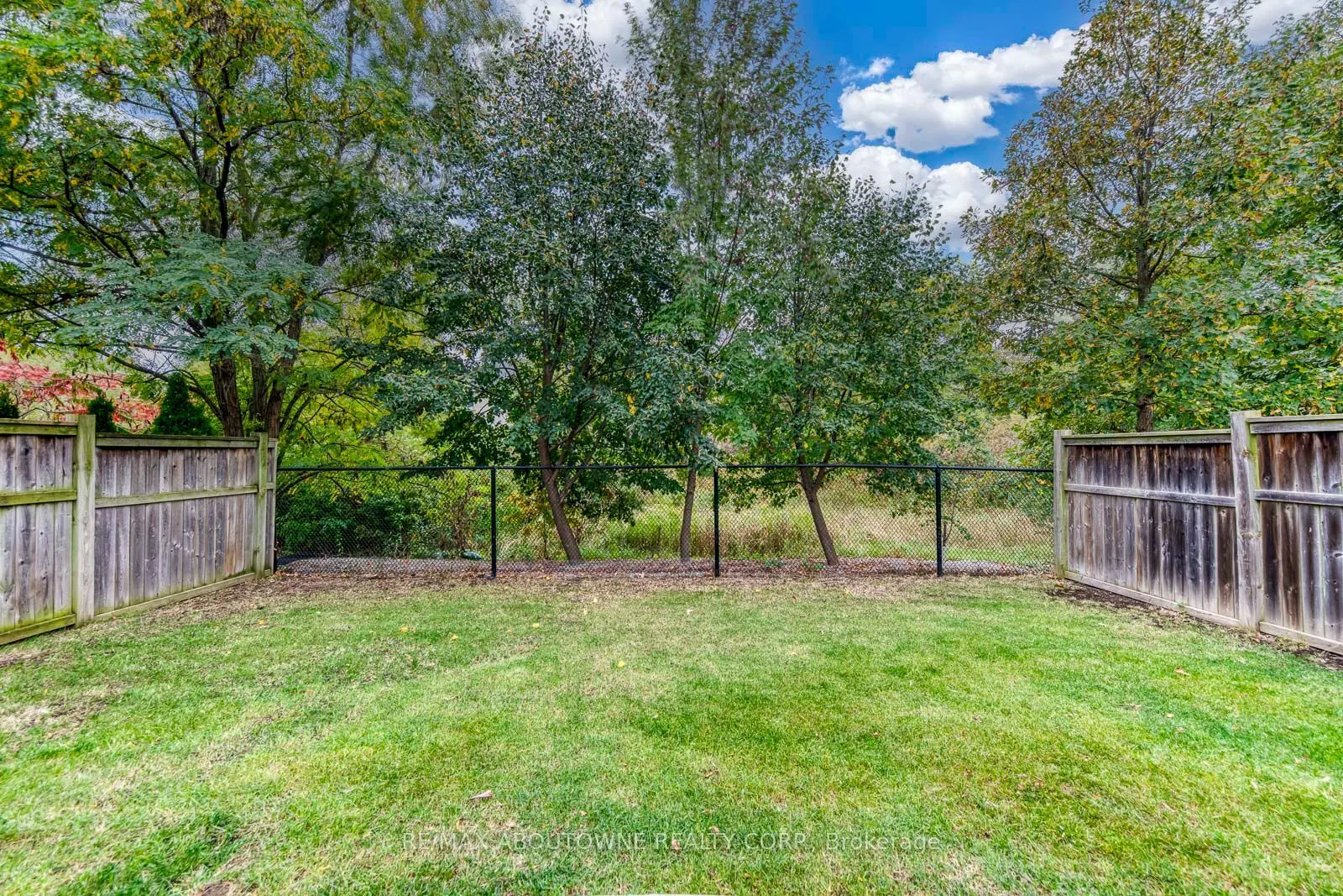 3234 Sharp Road