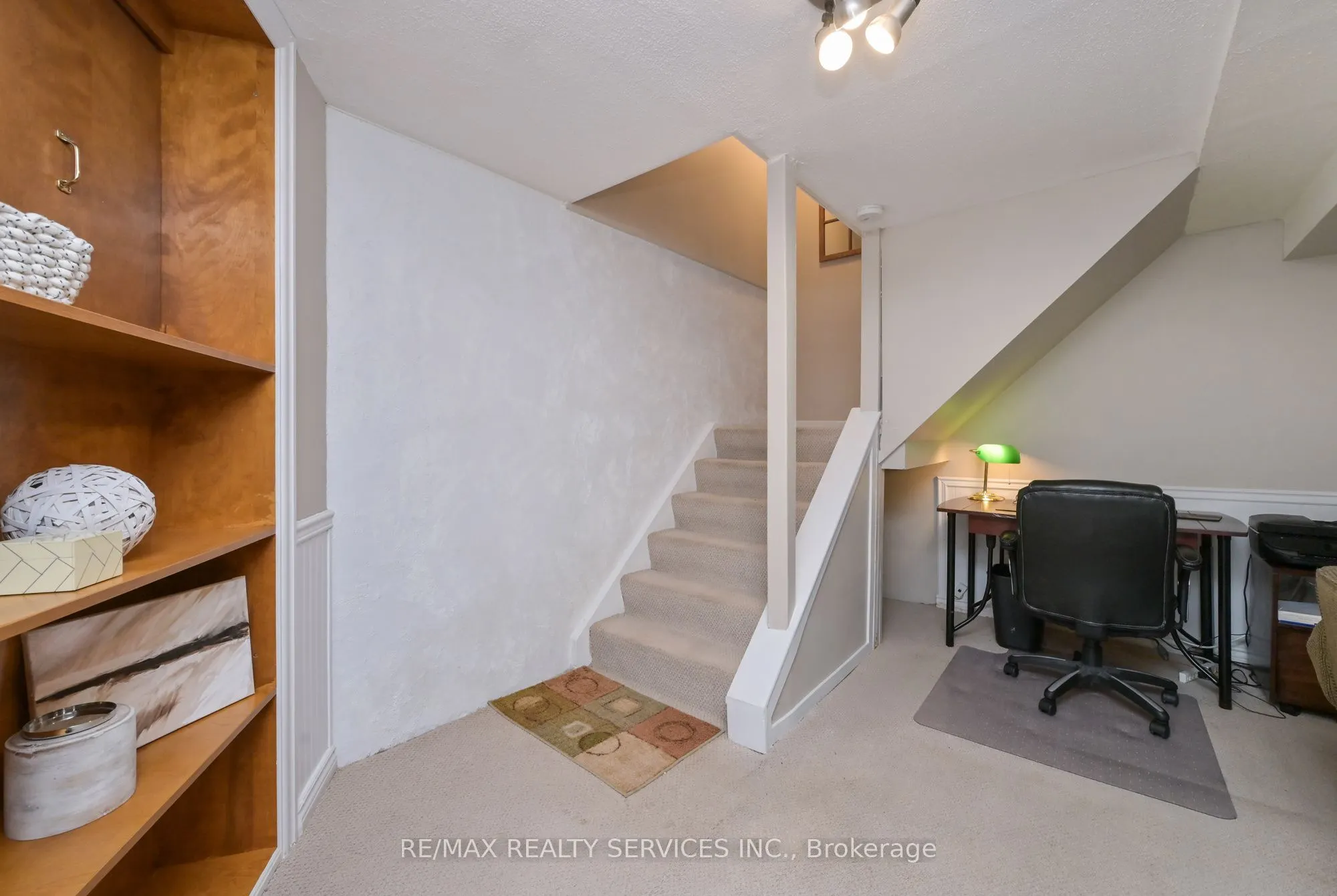 10 Danesbury Crescent
