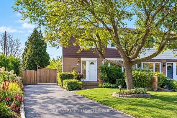 10 Danesbury Crescent