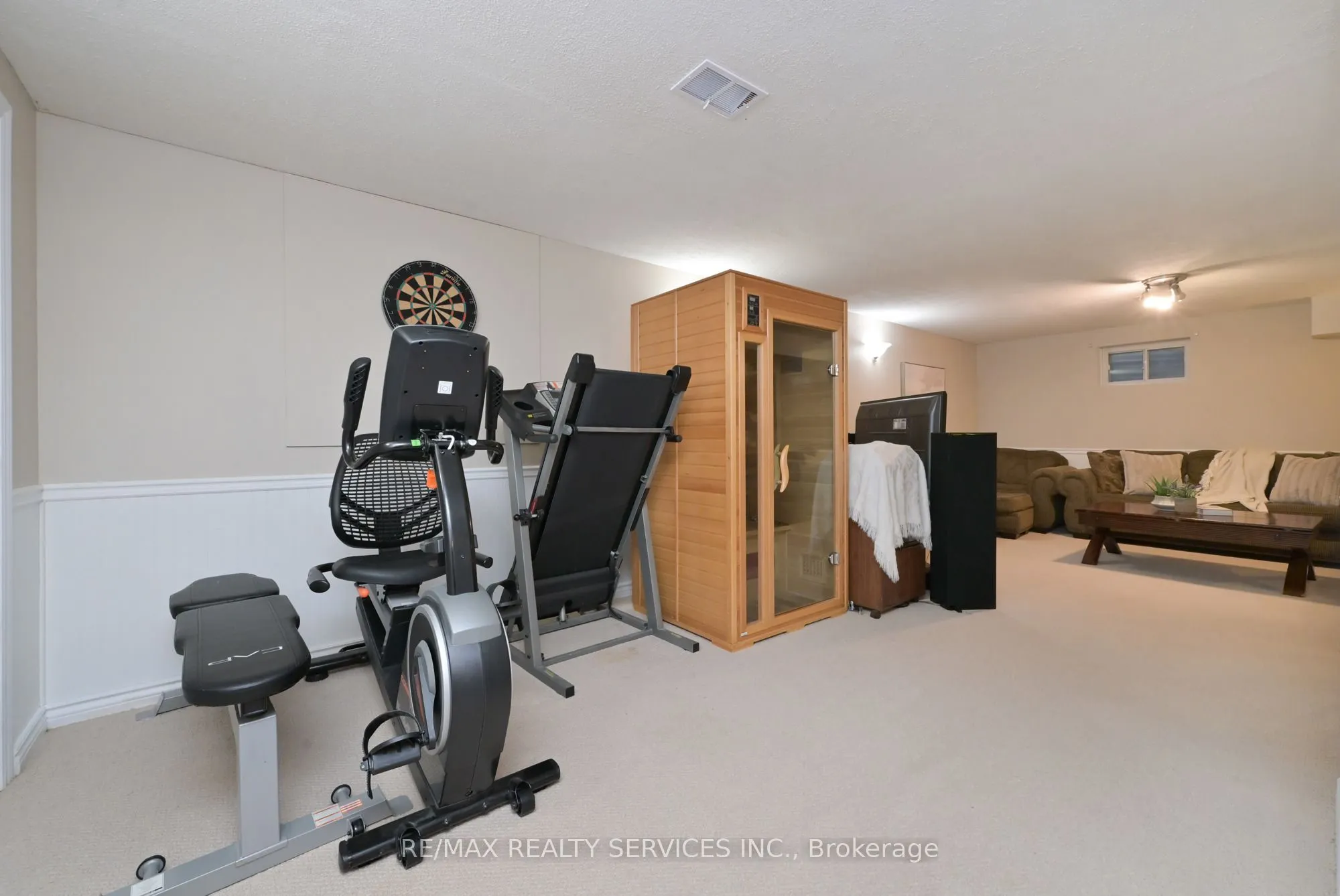 10 Danesbury Crescent