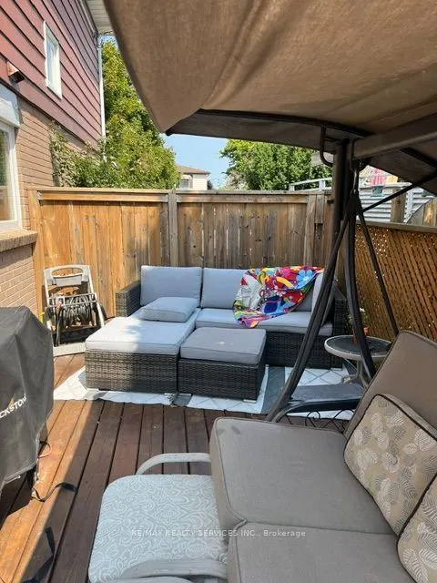 10 Danesbury Crescent