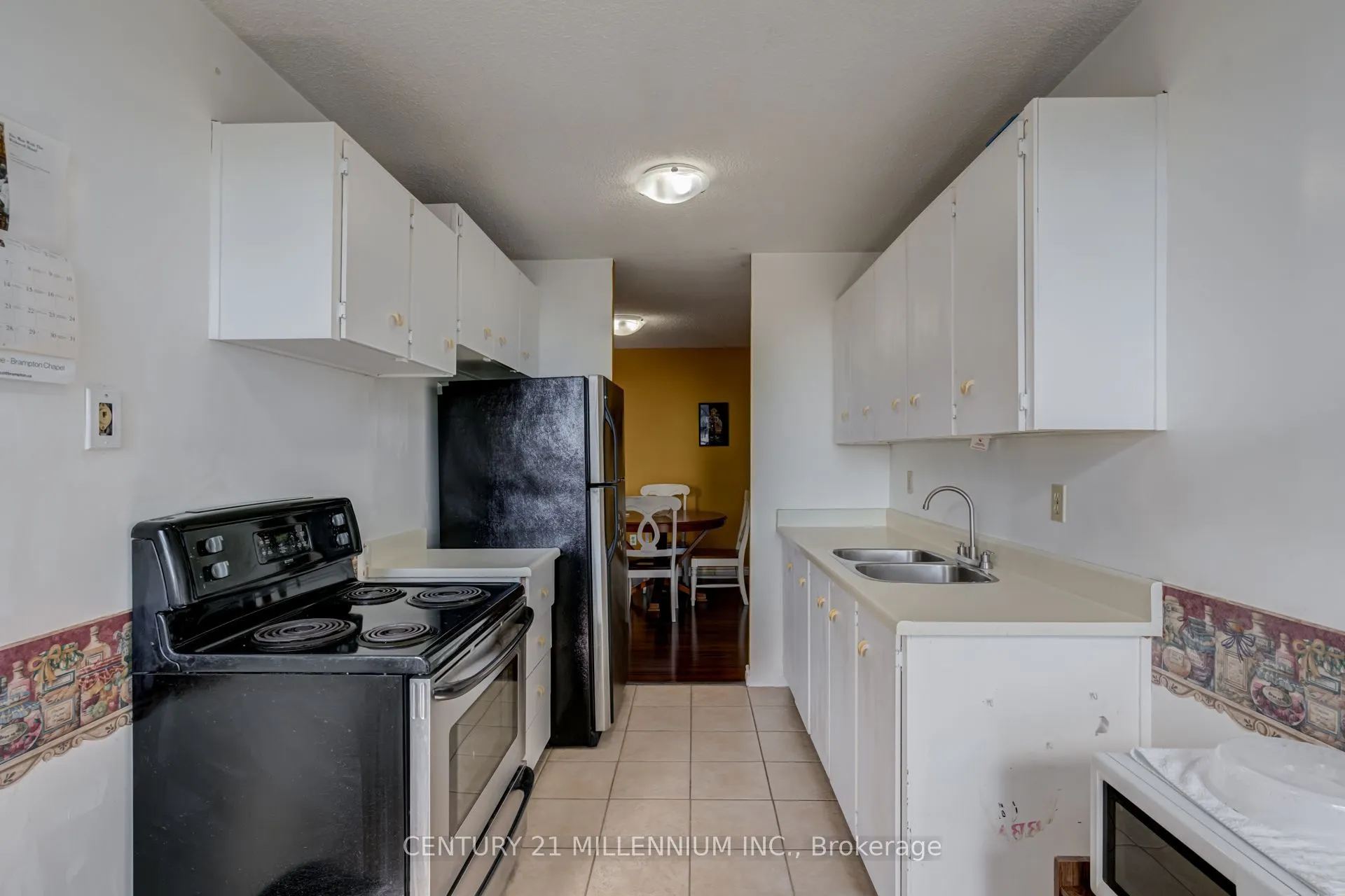 25 Kensington Road #1905