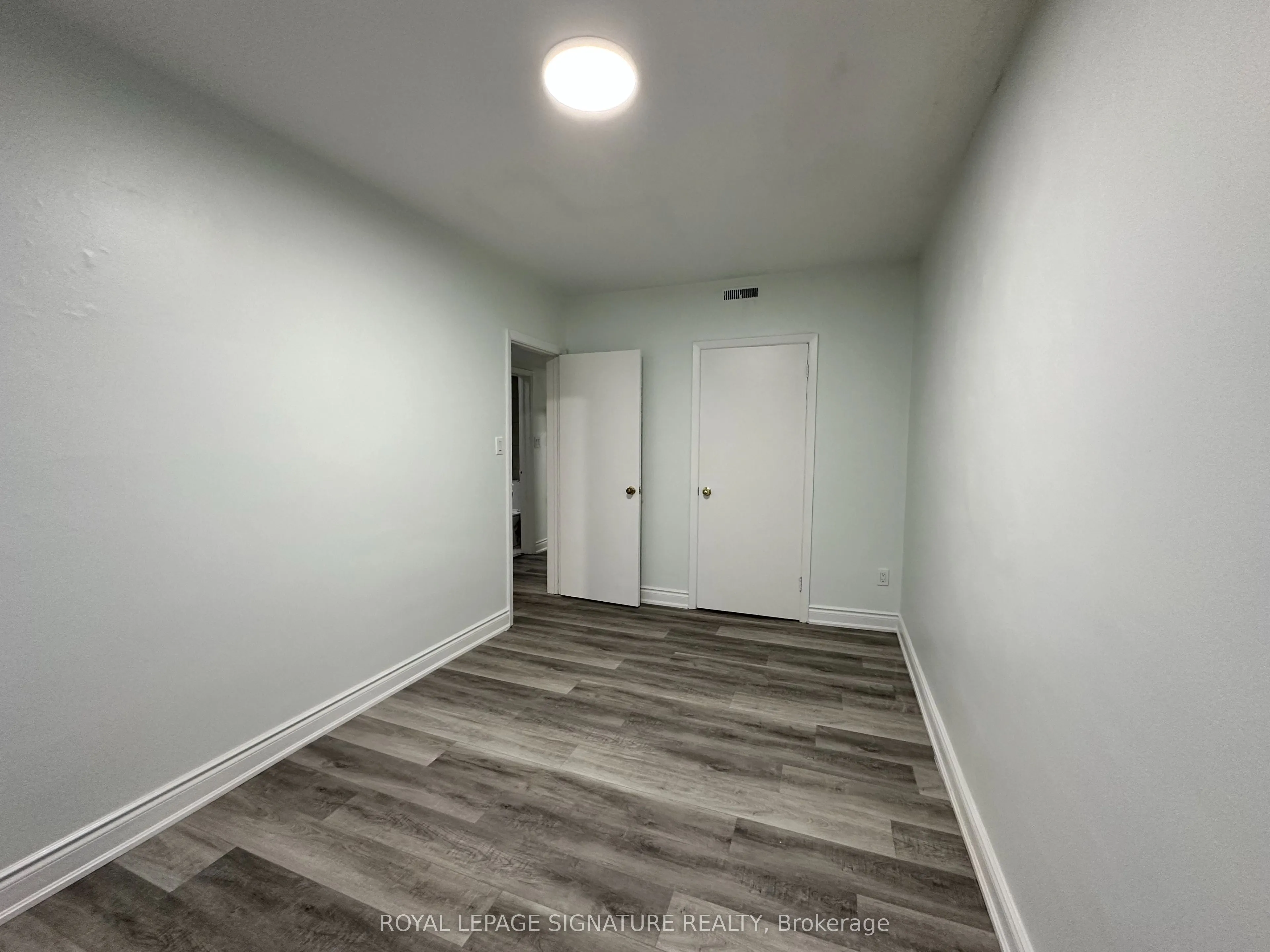 2890 Dufferin Street