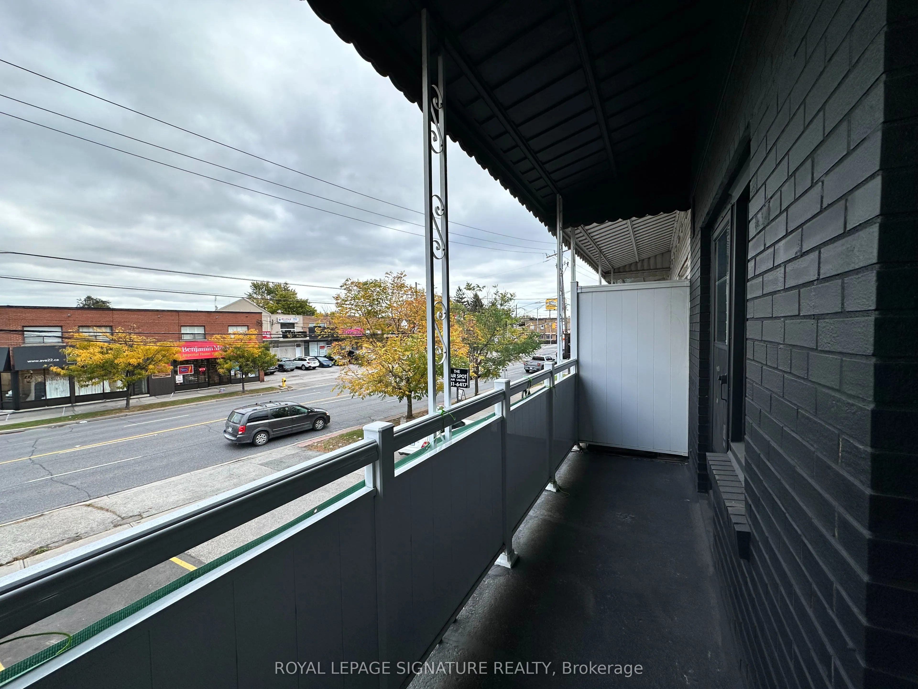 2890 Dufferin Street