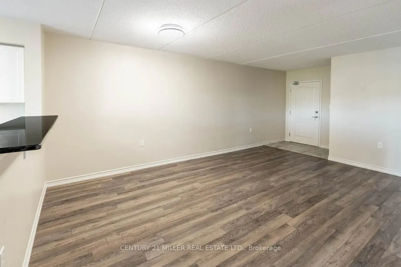 1460 Main Street E #309