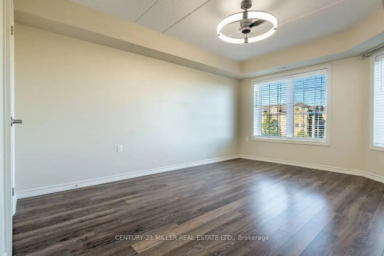1460 Main Street E #309