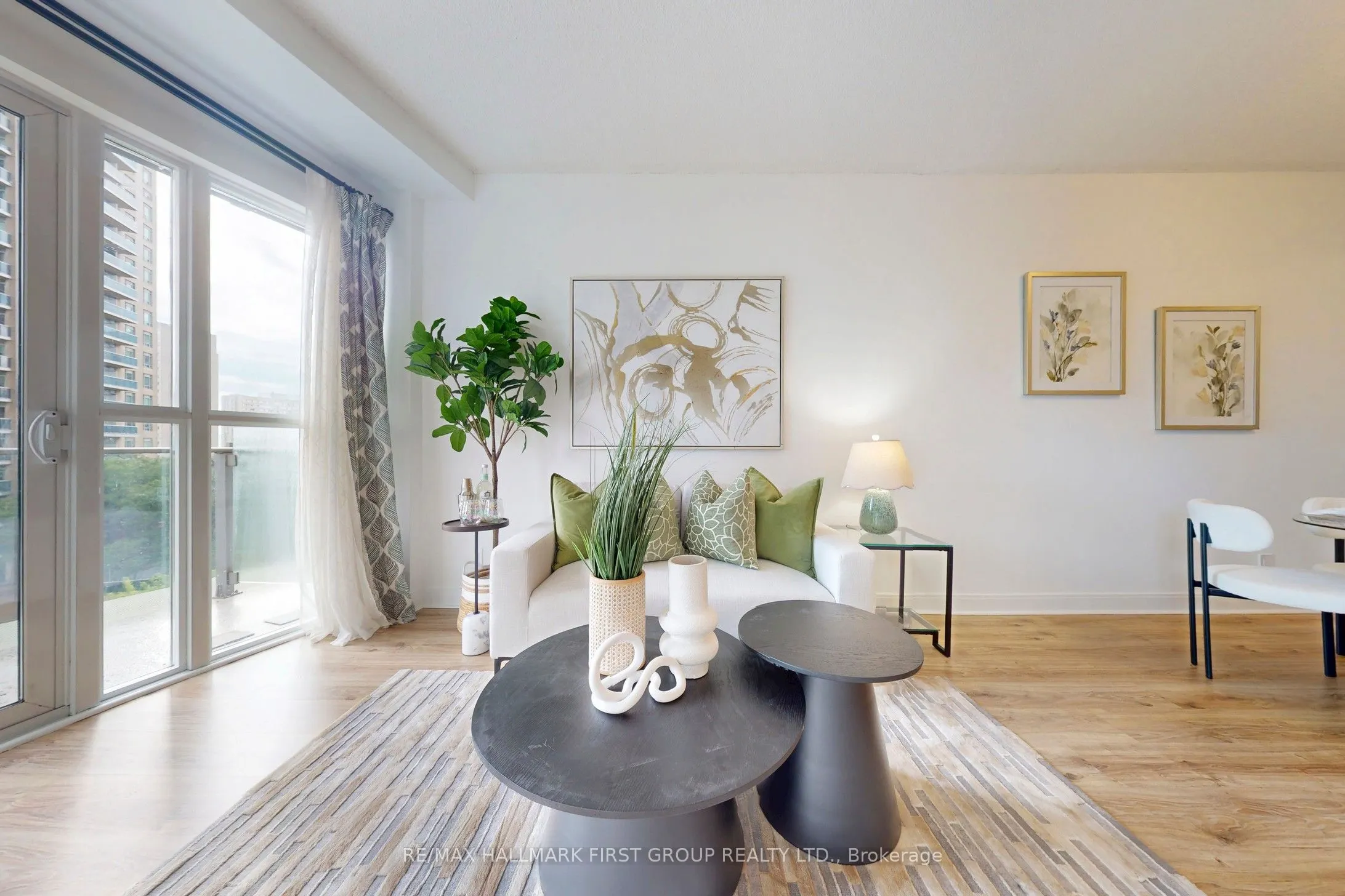 50 Absolute Avenue #603
