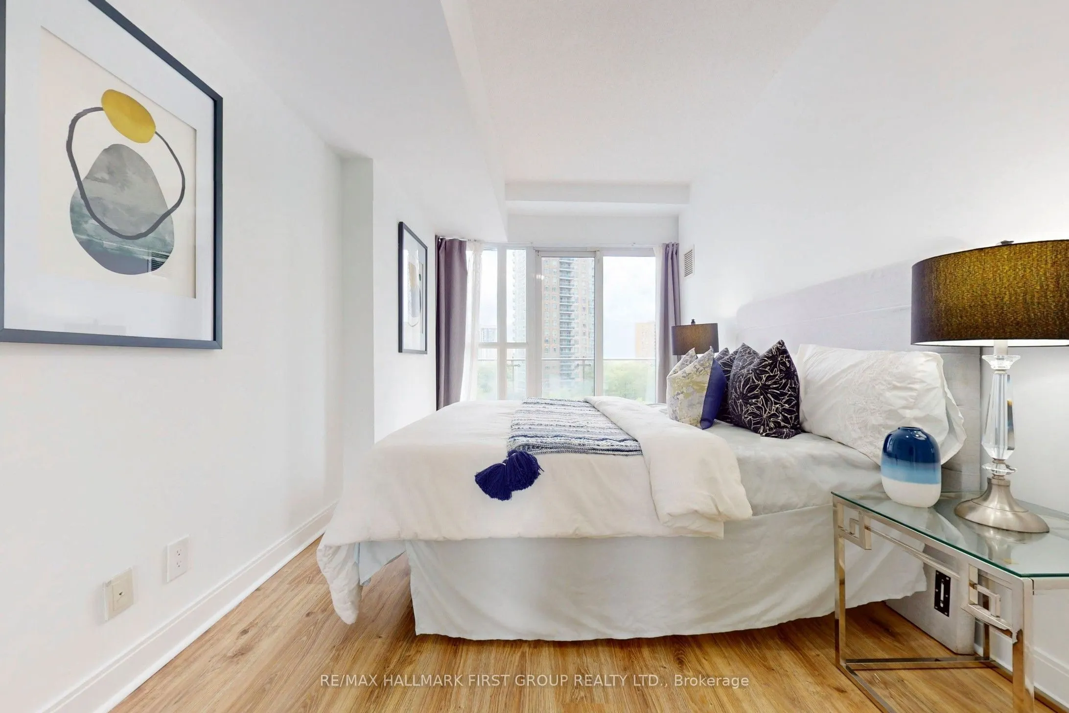 50 Absolute Avenue #603