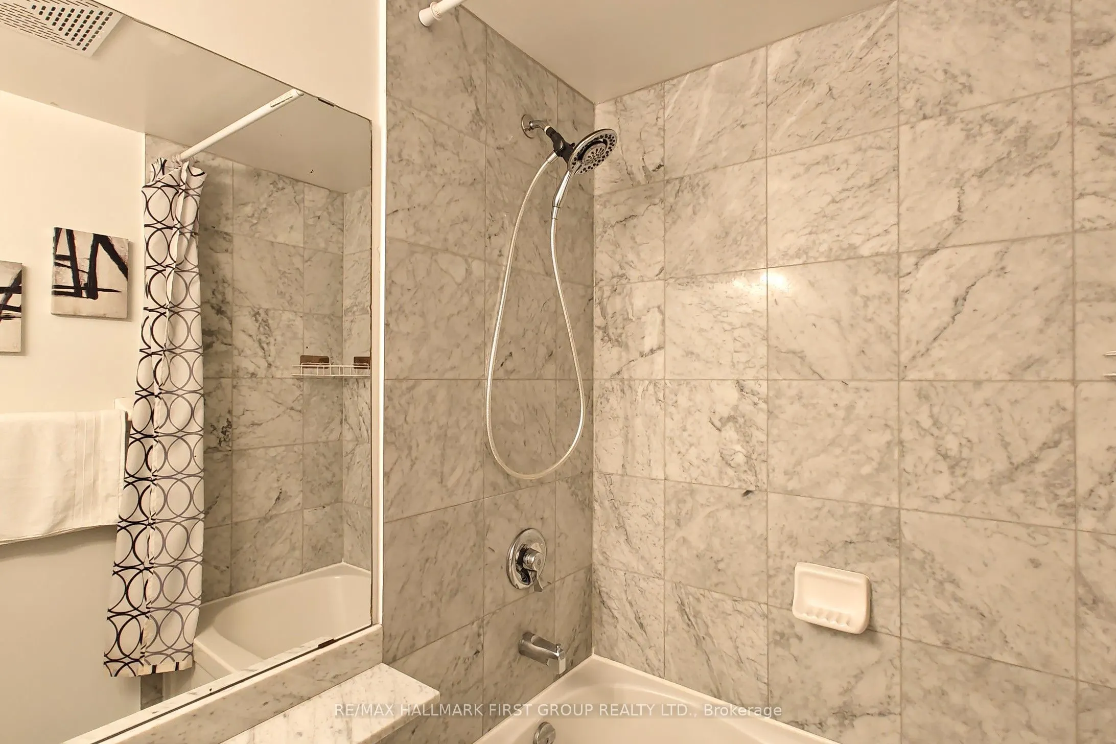50 Absolute Avenue #603