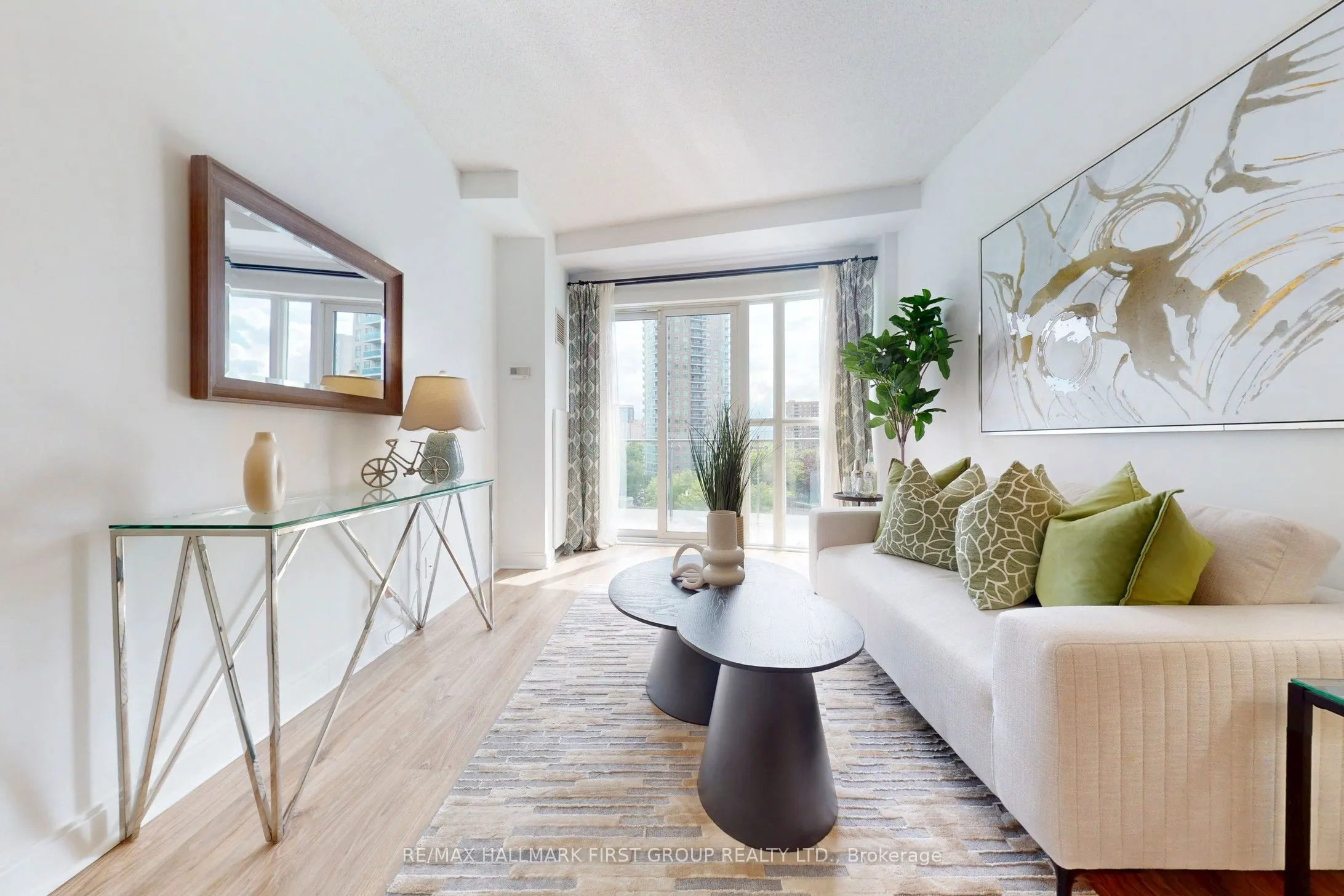50 Absolute Avenue #603