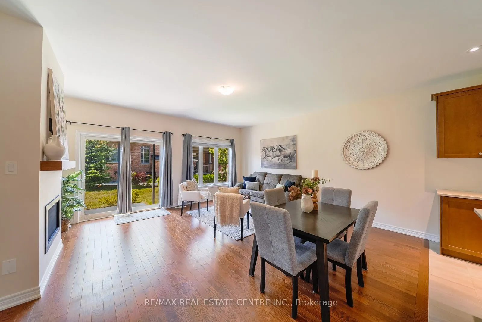 11 Overlea Drive #11