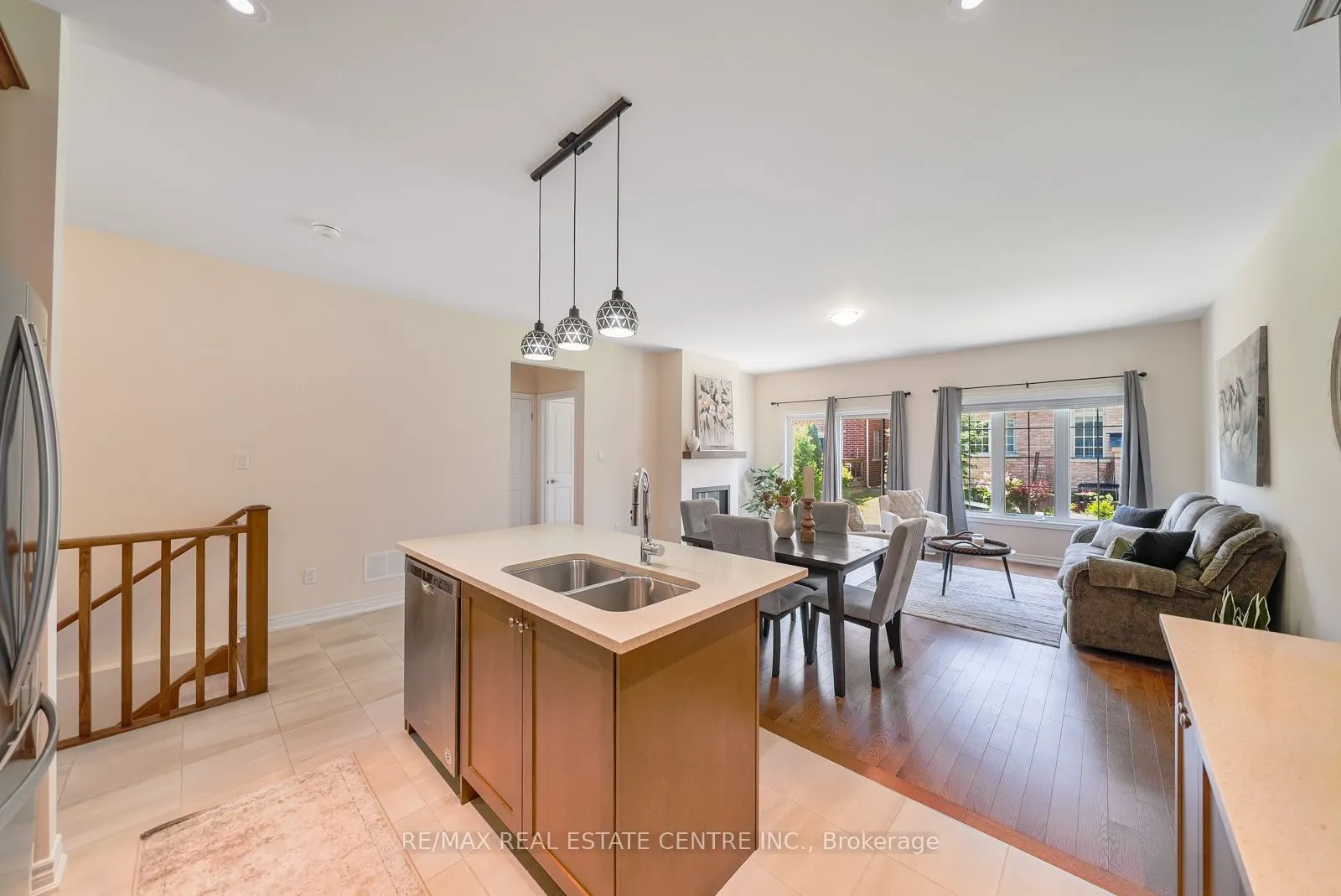 11 Overlea Drive #11