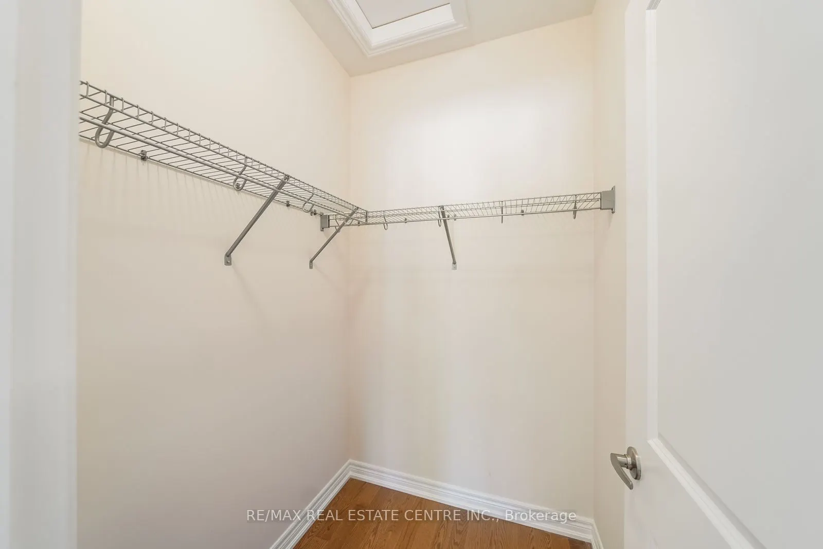 11 Overlea Drive #11