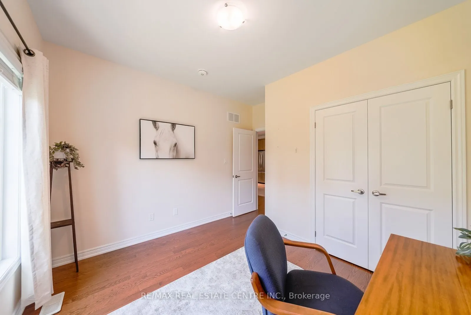 11 Overlea Drive #11