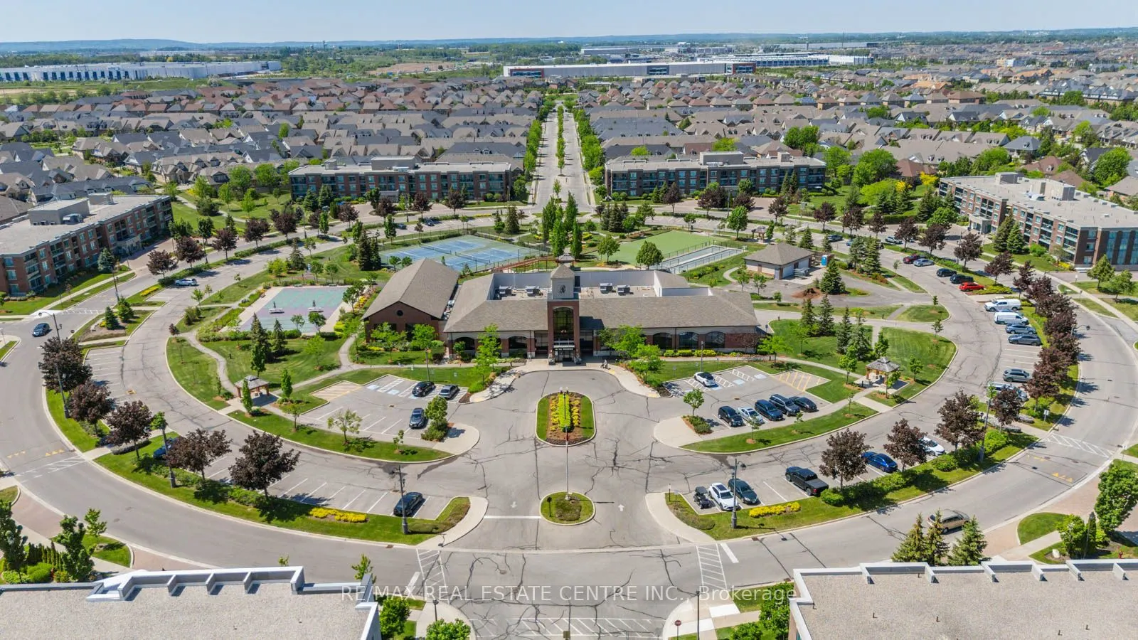 11 Overlea Drive #11