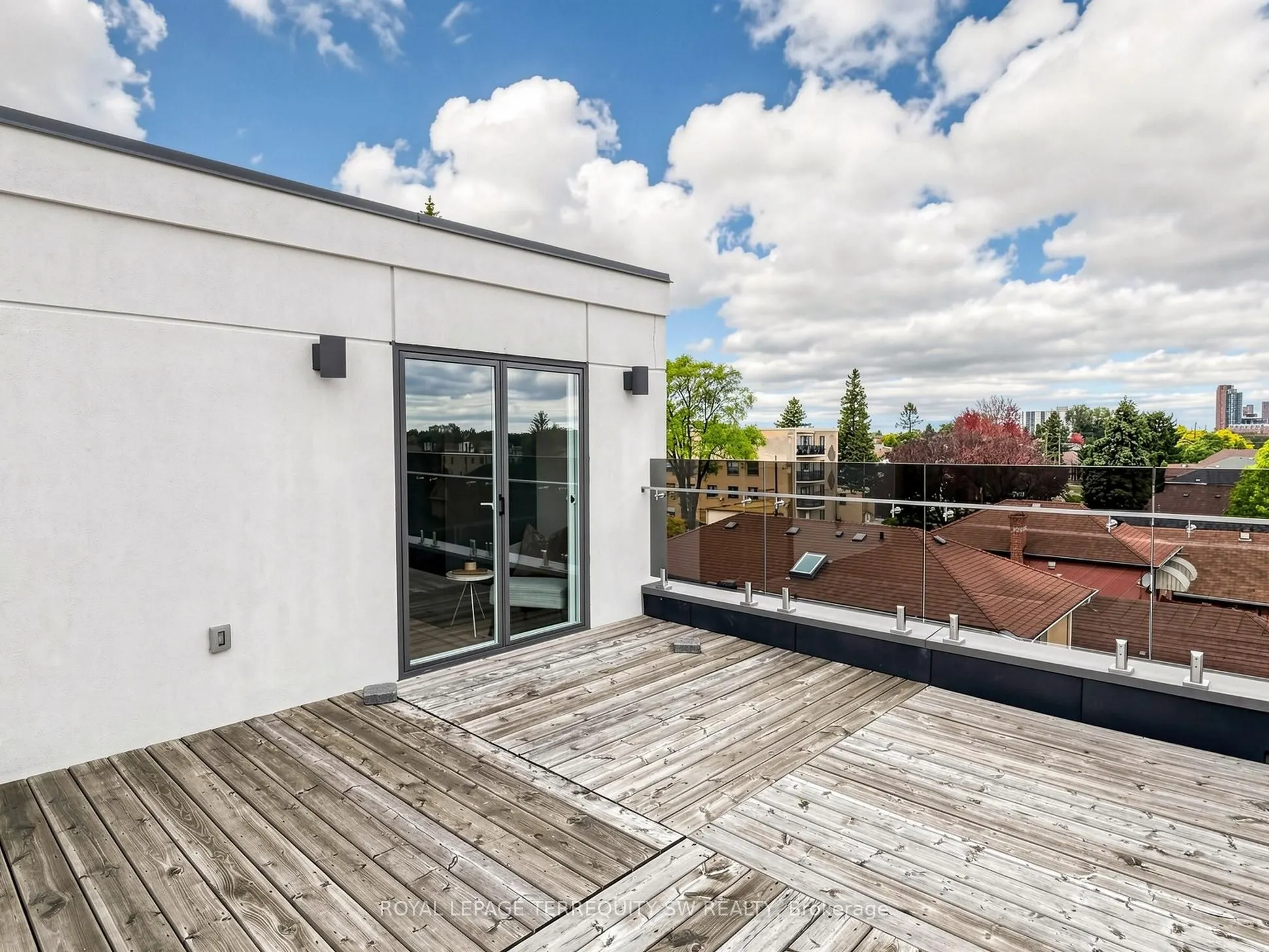 161B Locksley Avenue