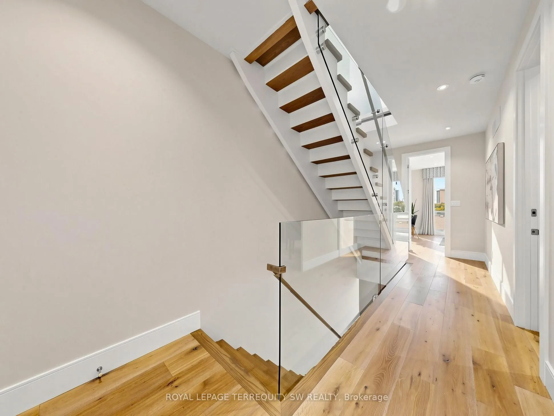 161B Locksley Avenue