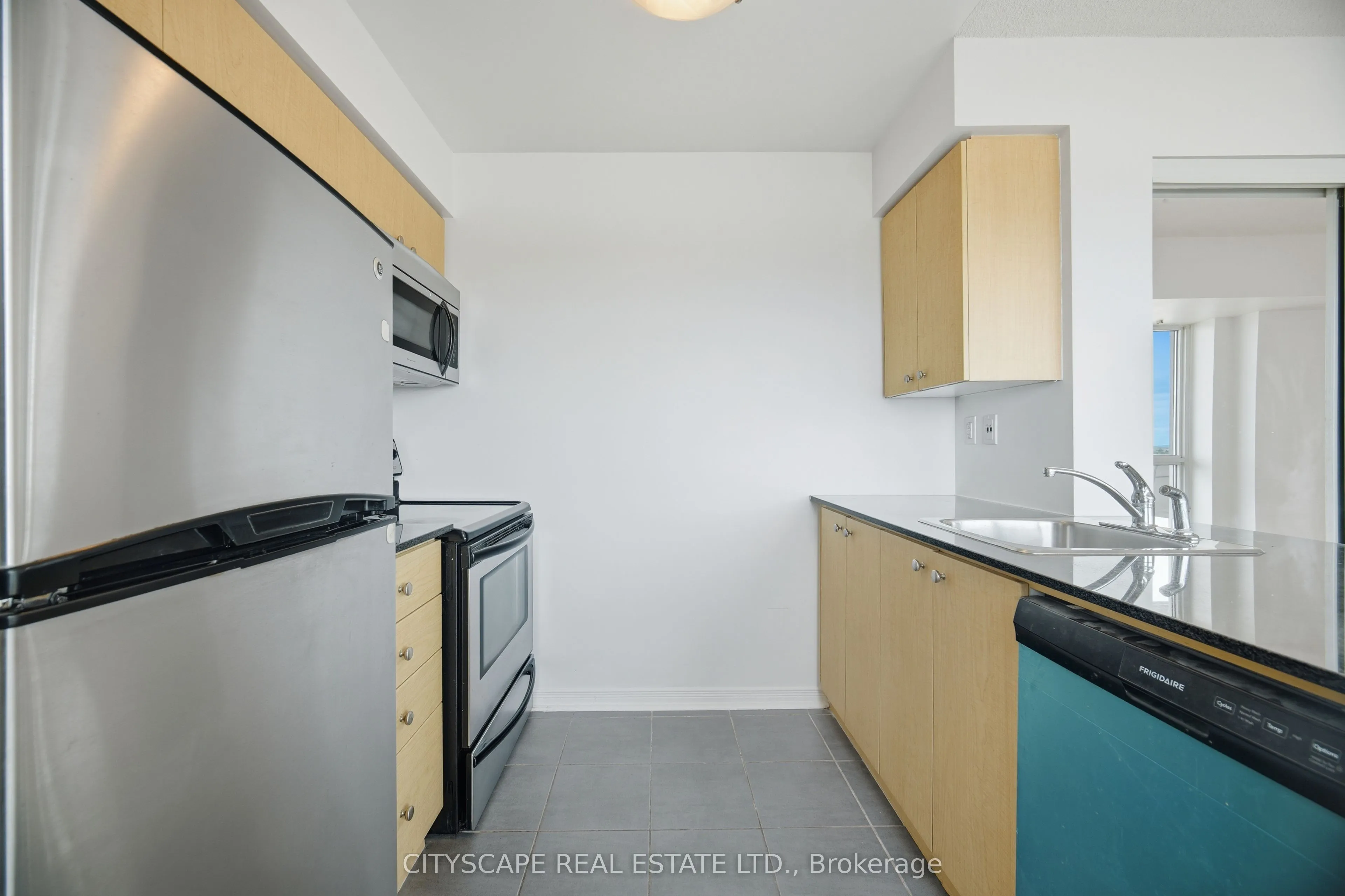 215 Queen Street E #1601