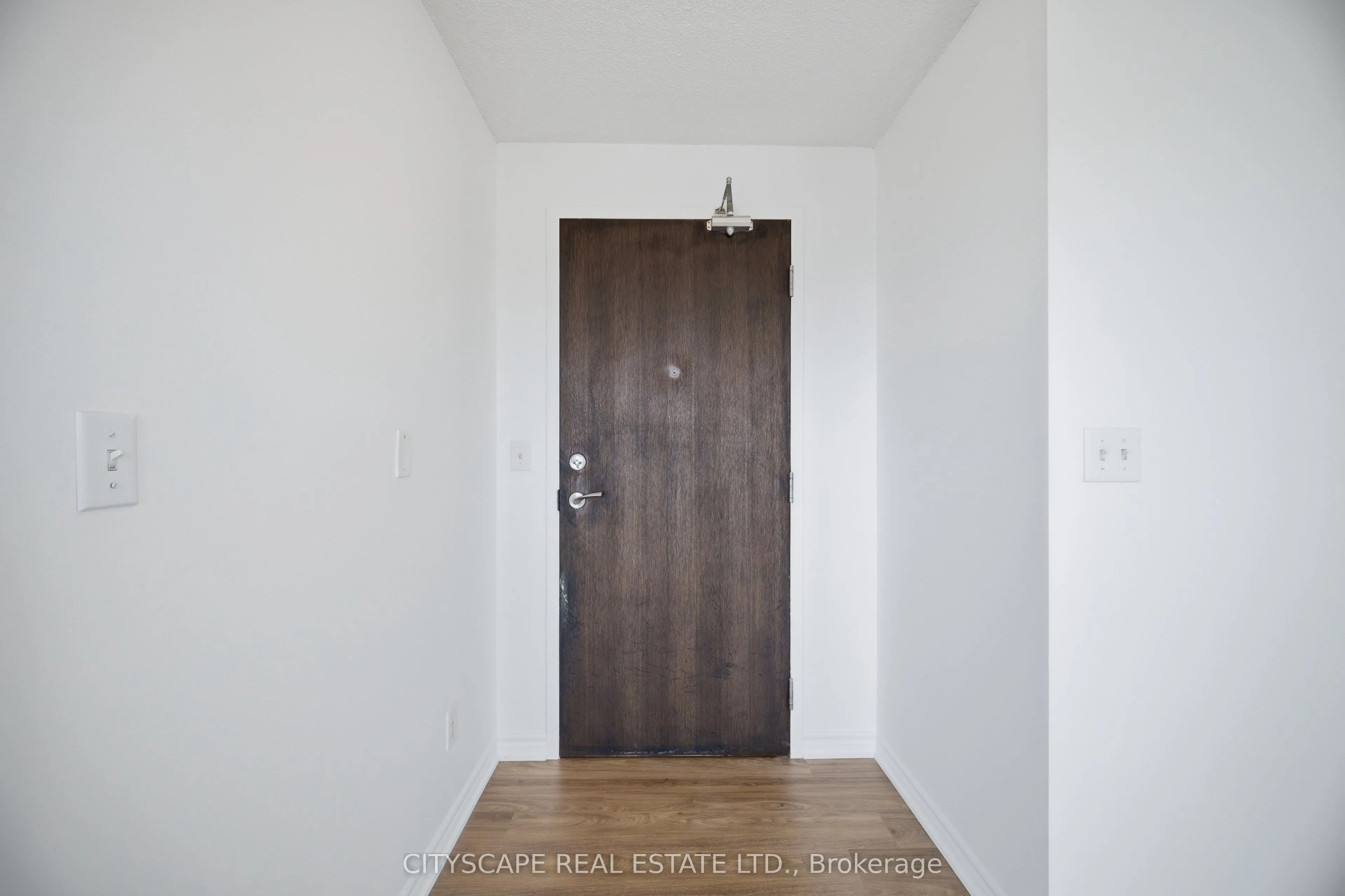 215 Queen Street E #1601
