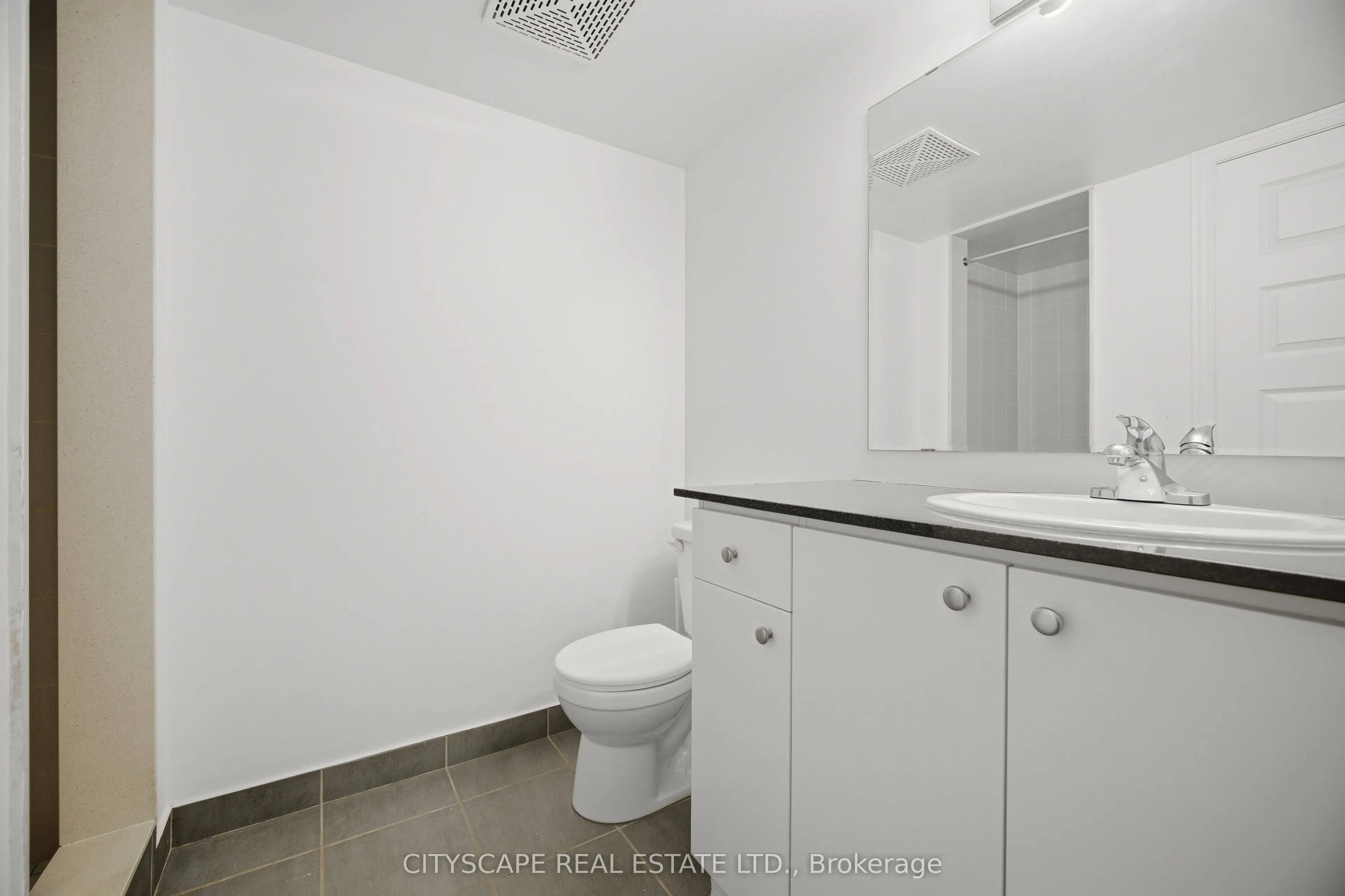 215 Queen Street E #1601