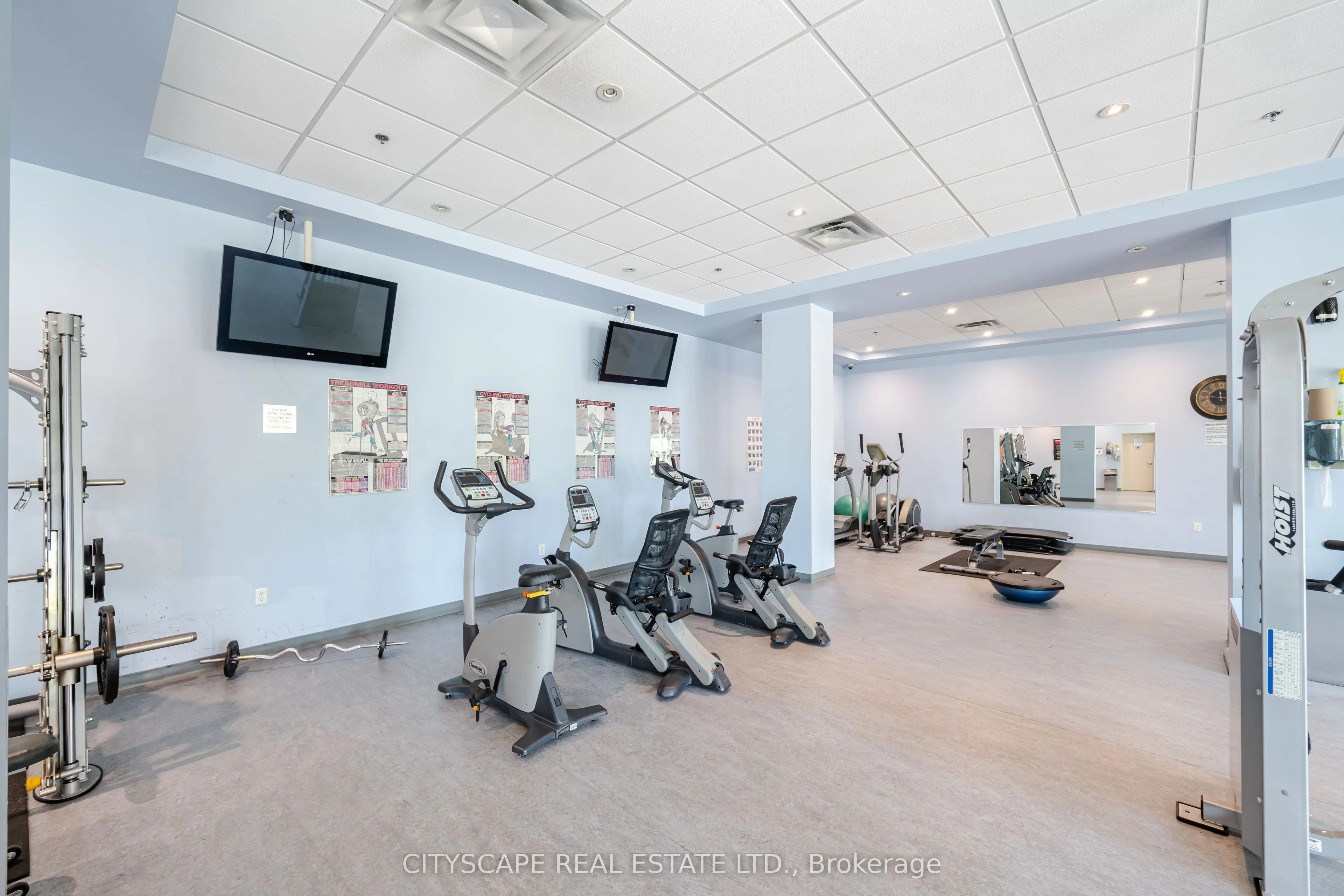215 Queen Street E #1601