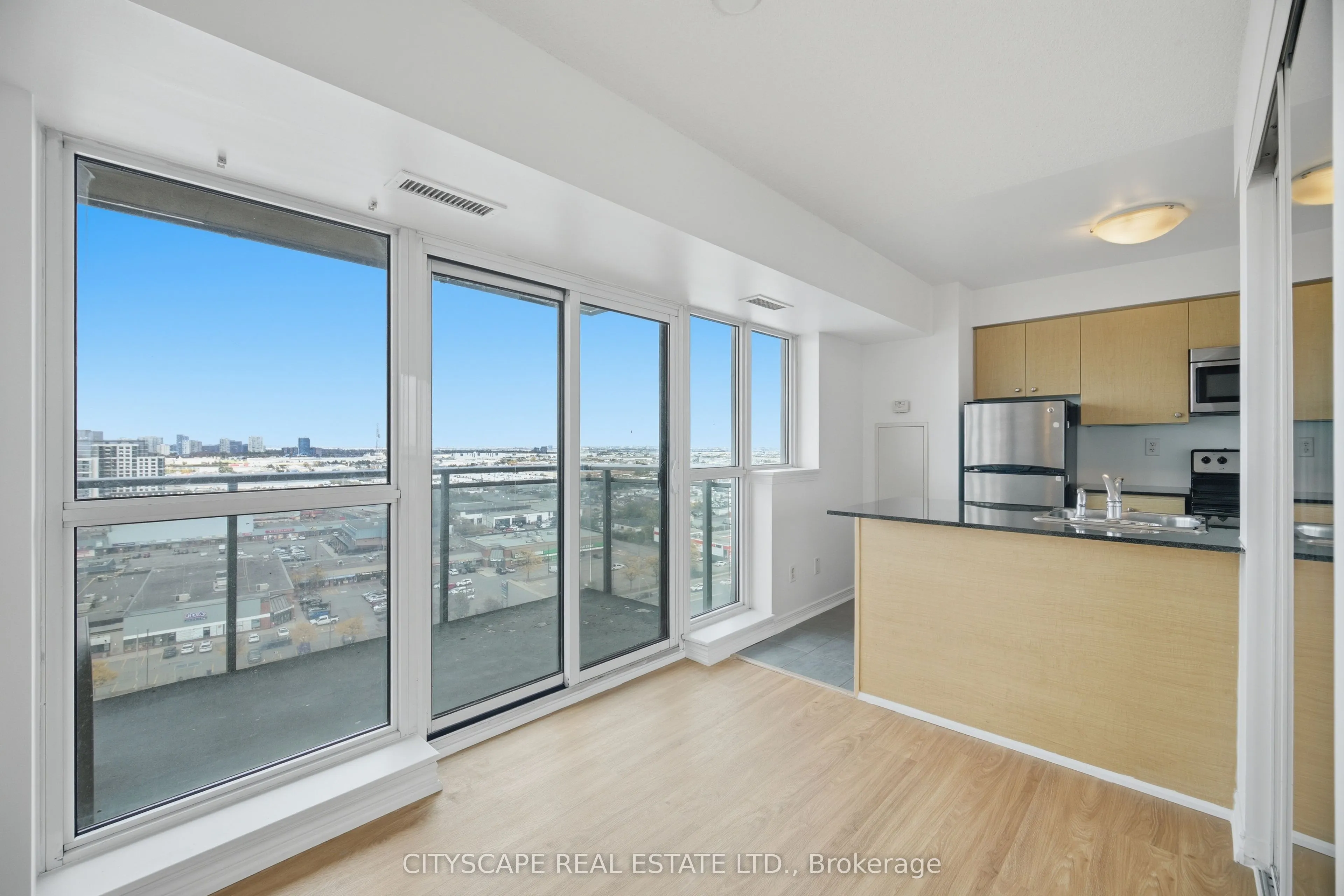 215 Queen Street E #1601