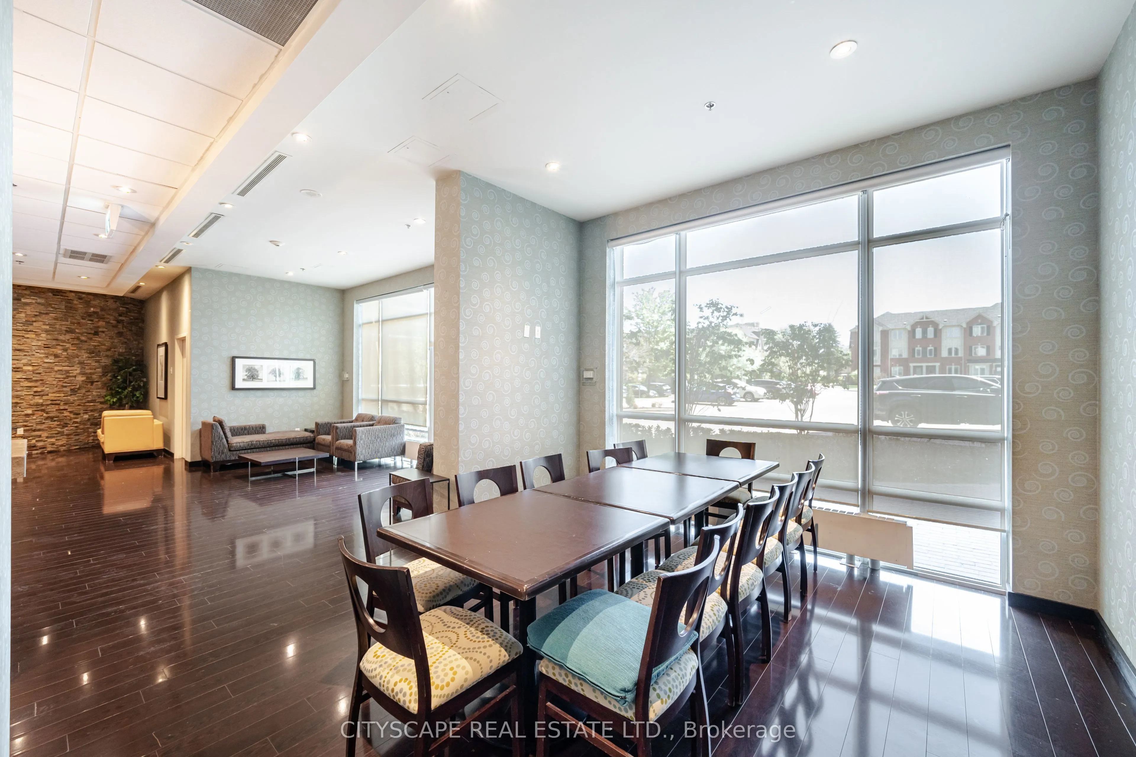 215 Queen Street E #1601