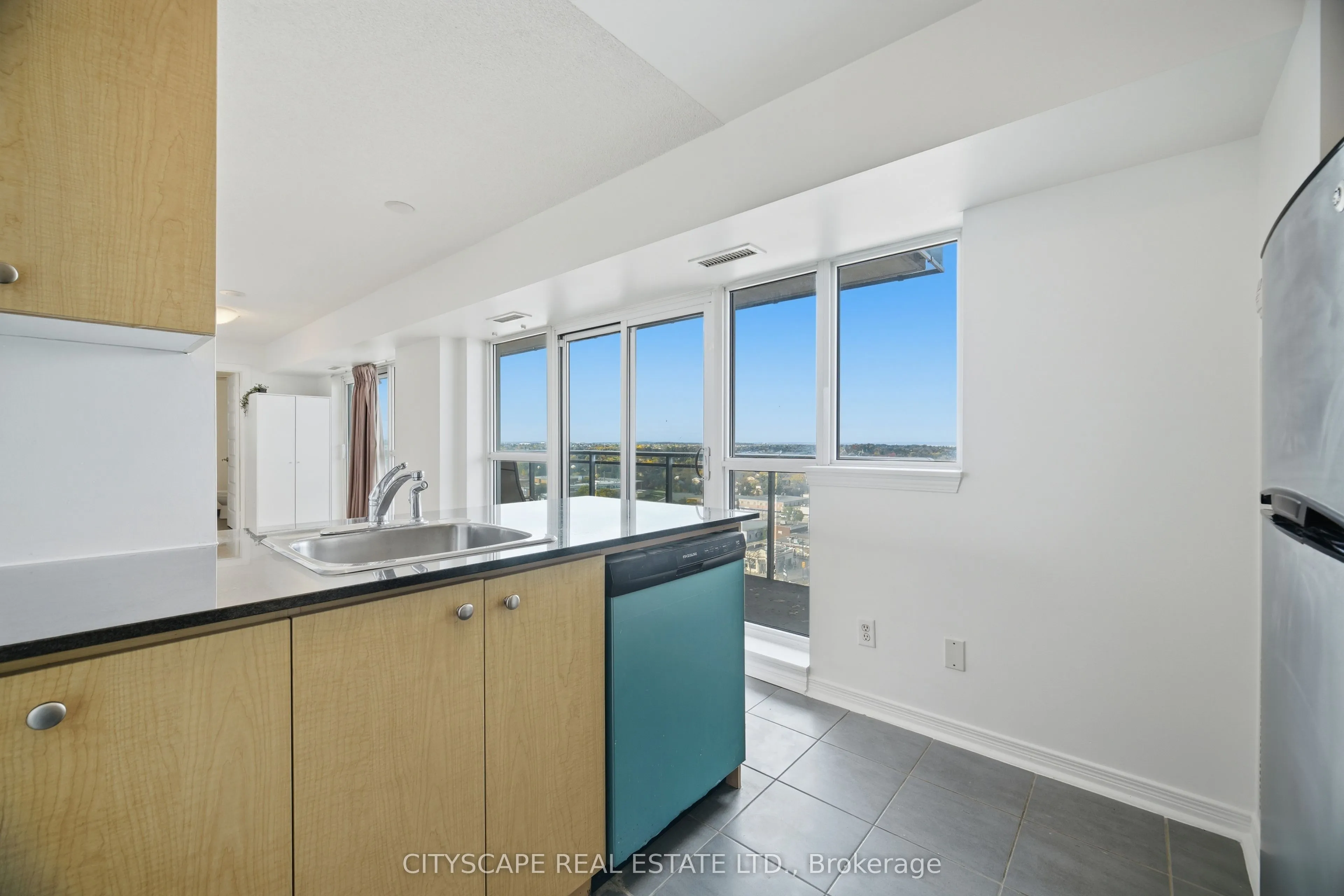 215 Queen Street E #1601