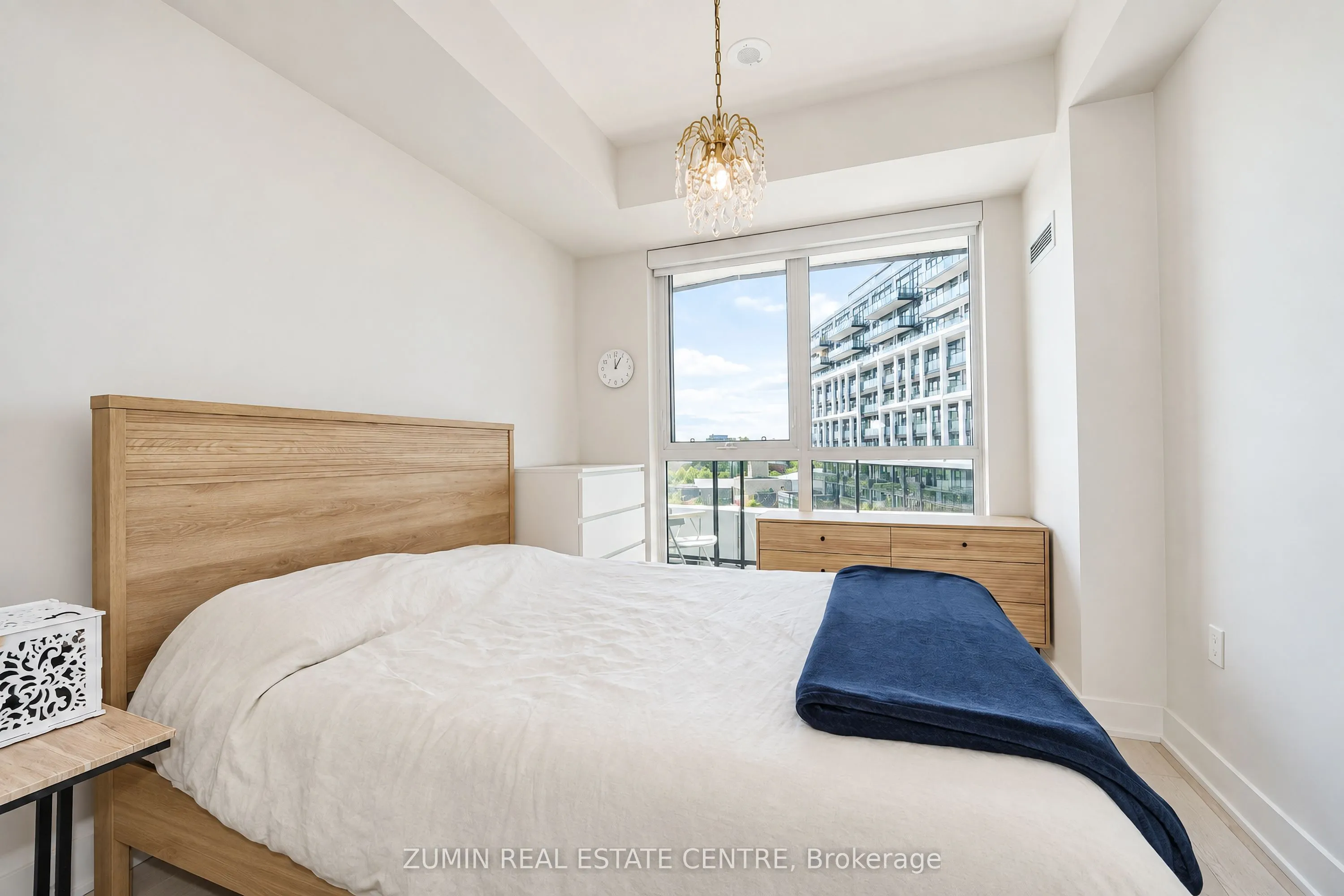 60 George Butchart Drive #416