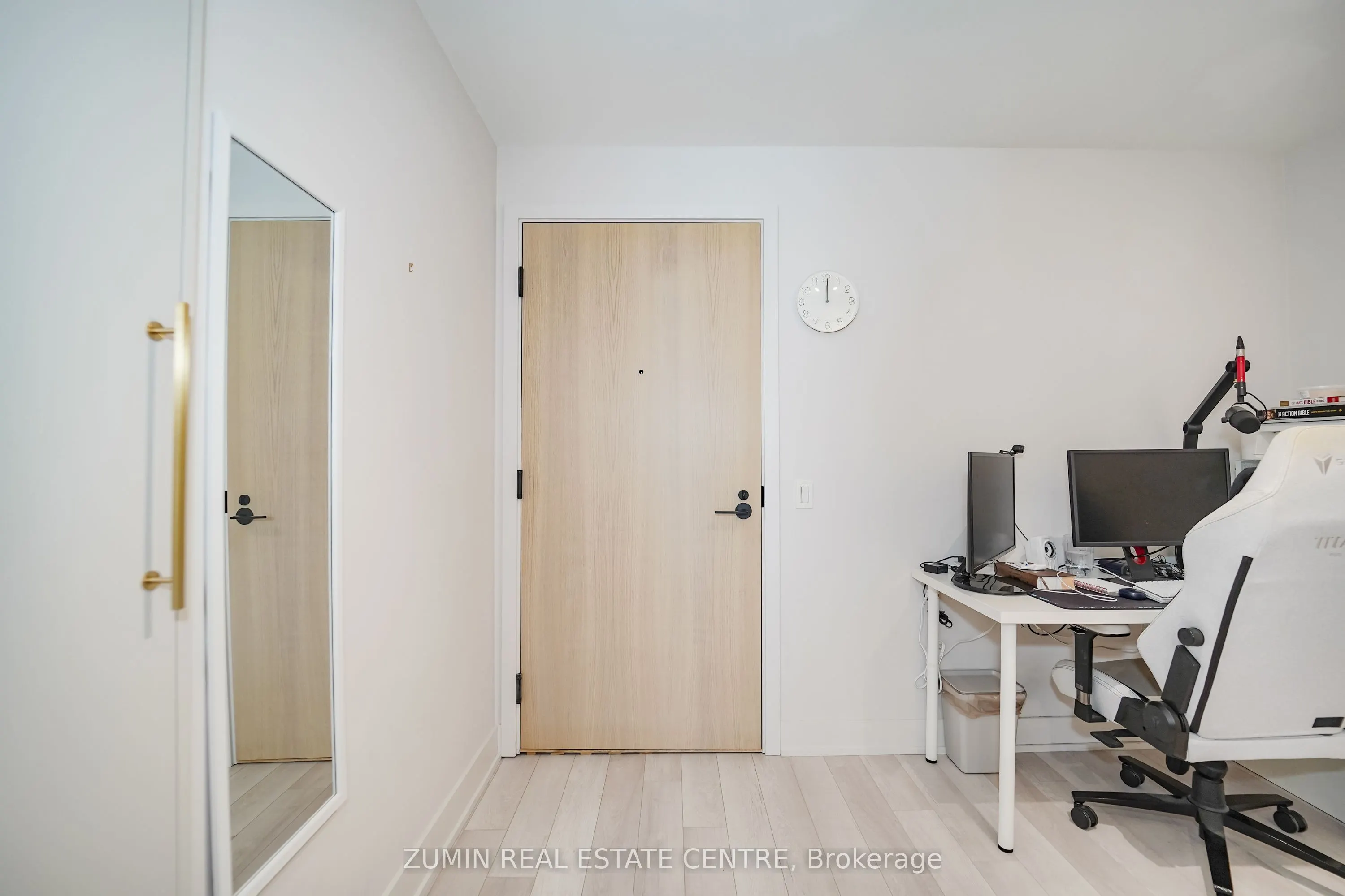 60 George Butchart Drive #416