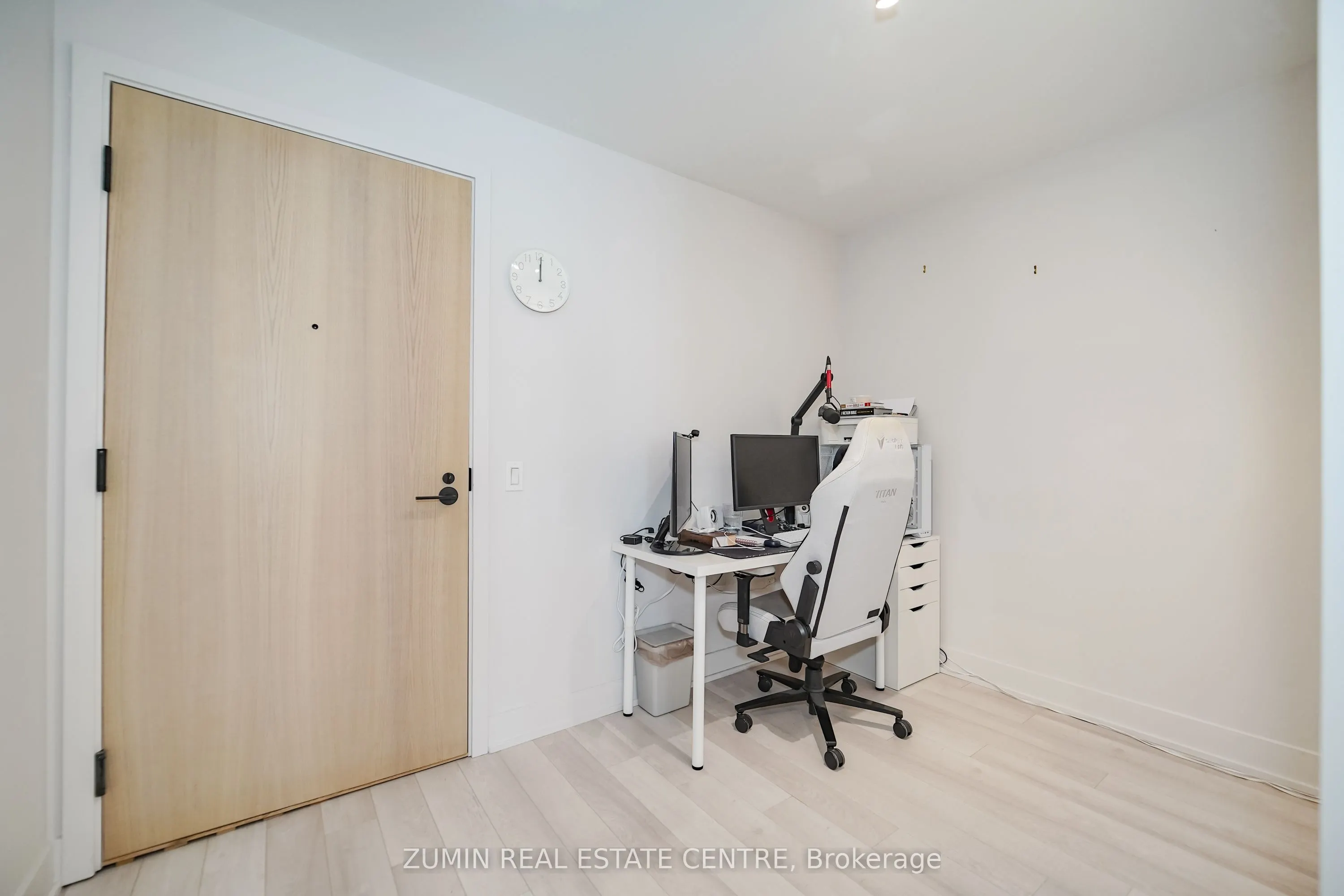 60 George Butchart Drive #416
