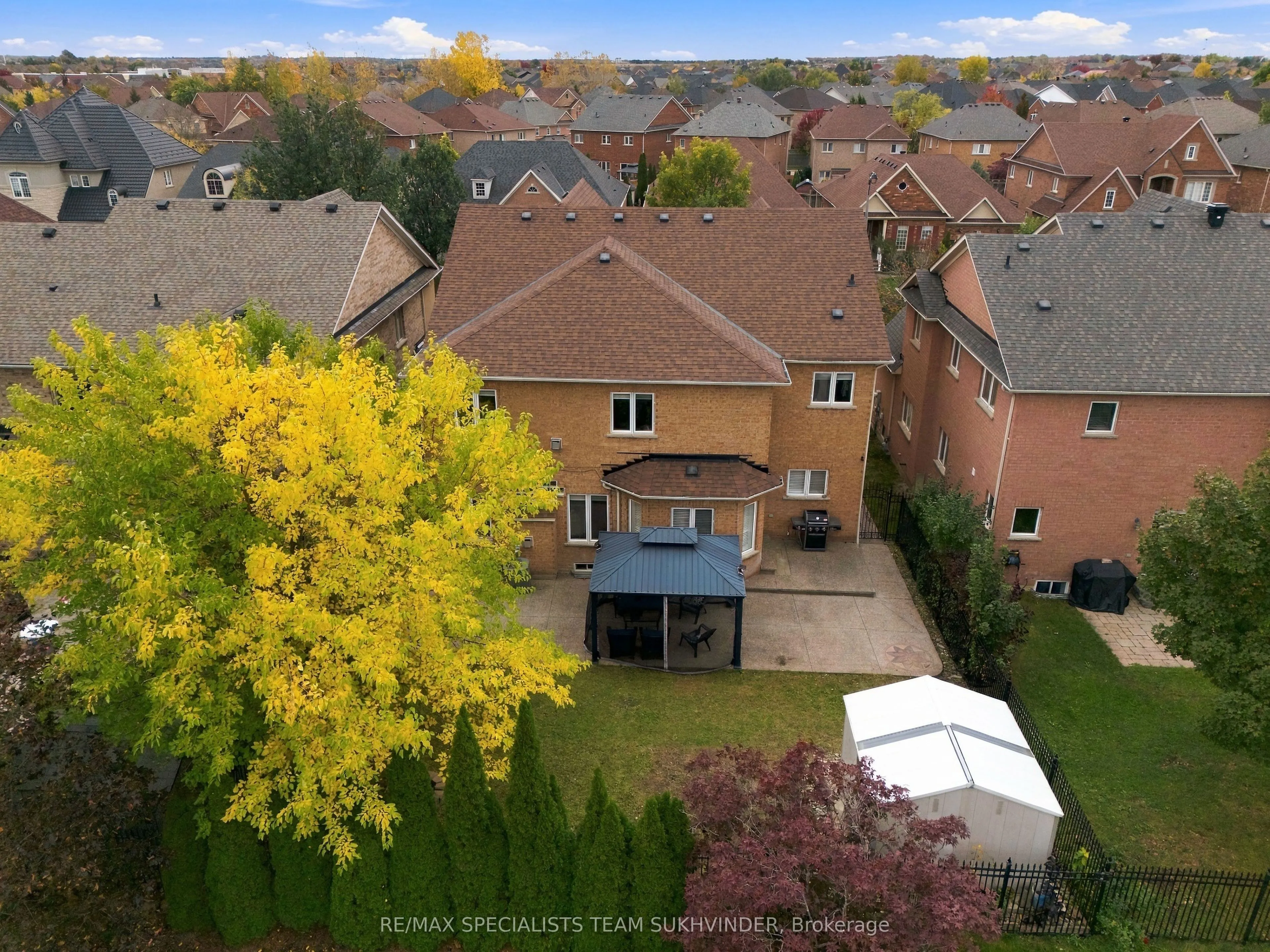 15 Saint Hubert Drive