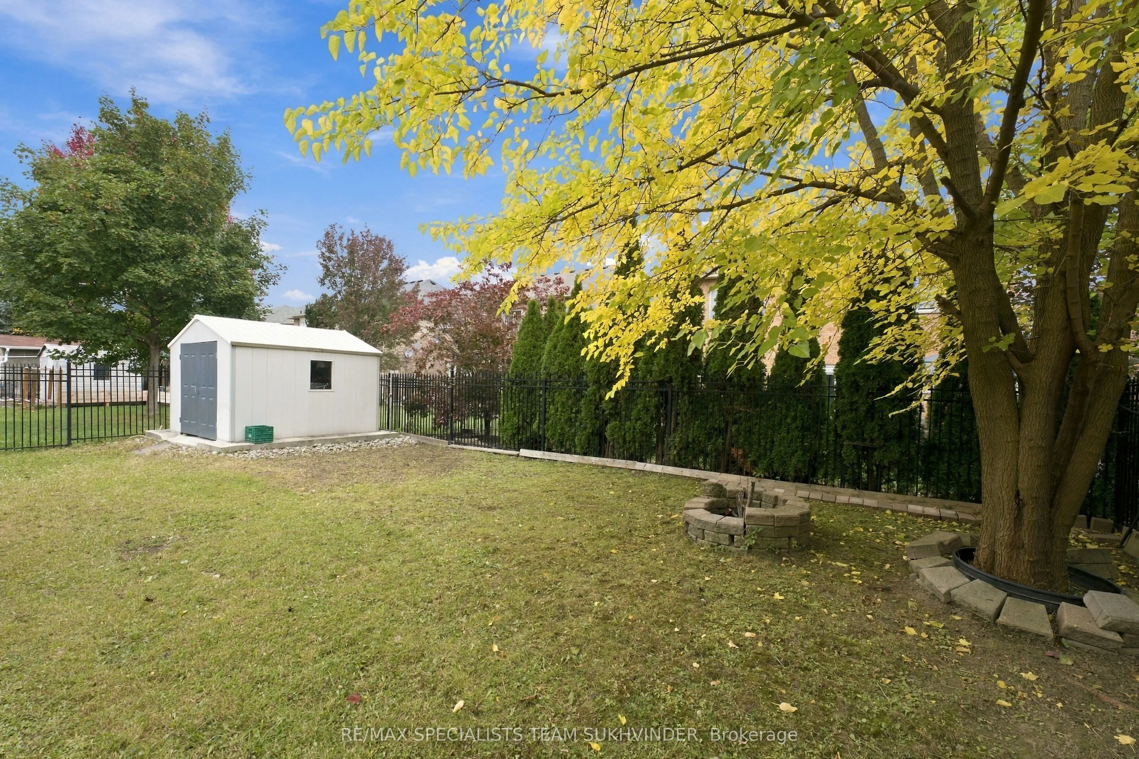15 Saint Hubert Drive