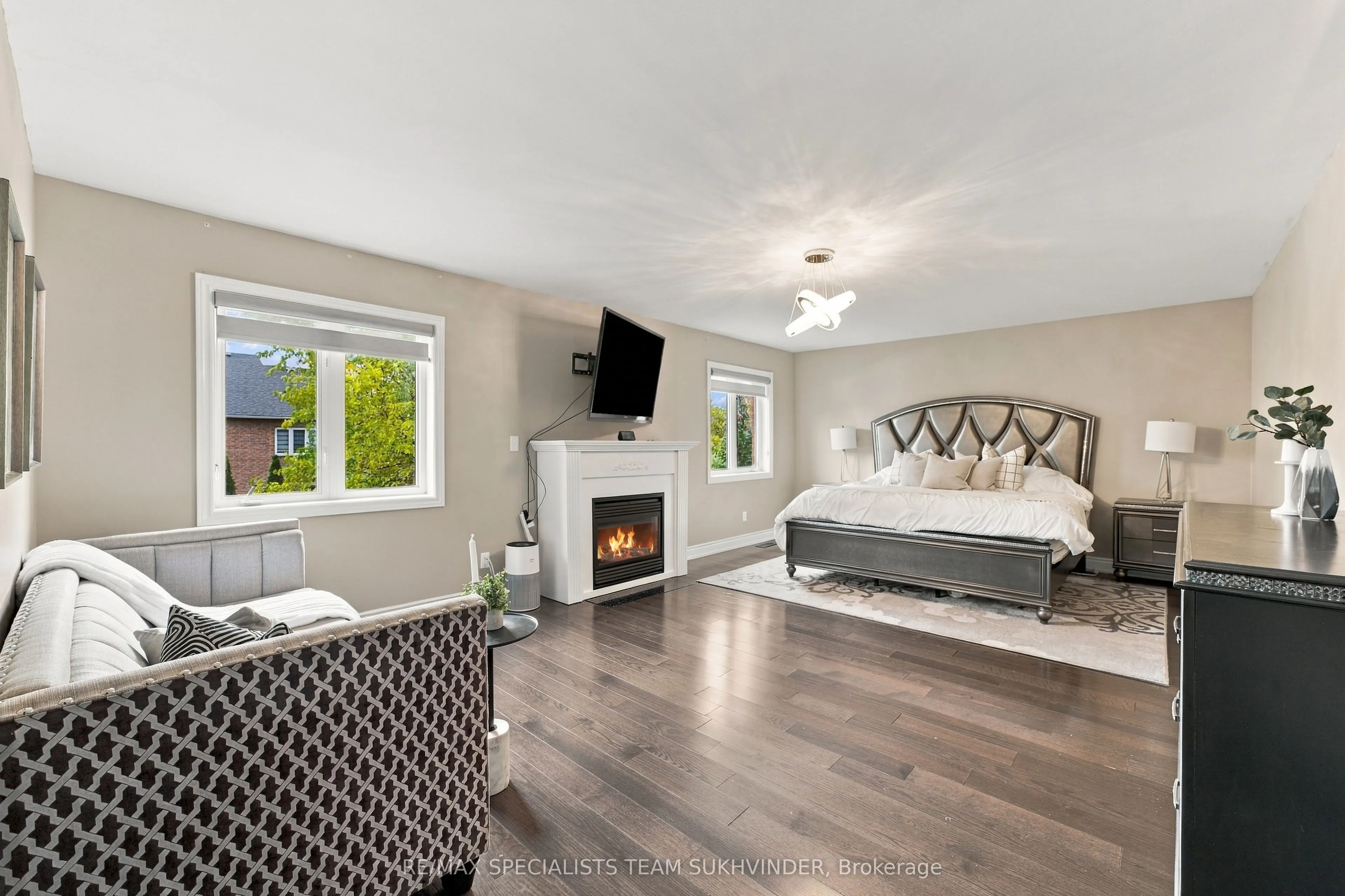15 Saint Hubert Drive